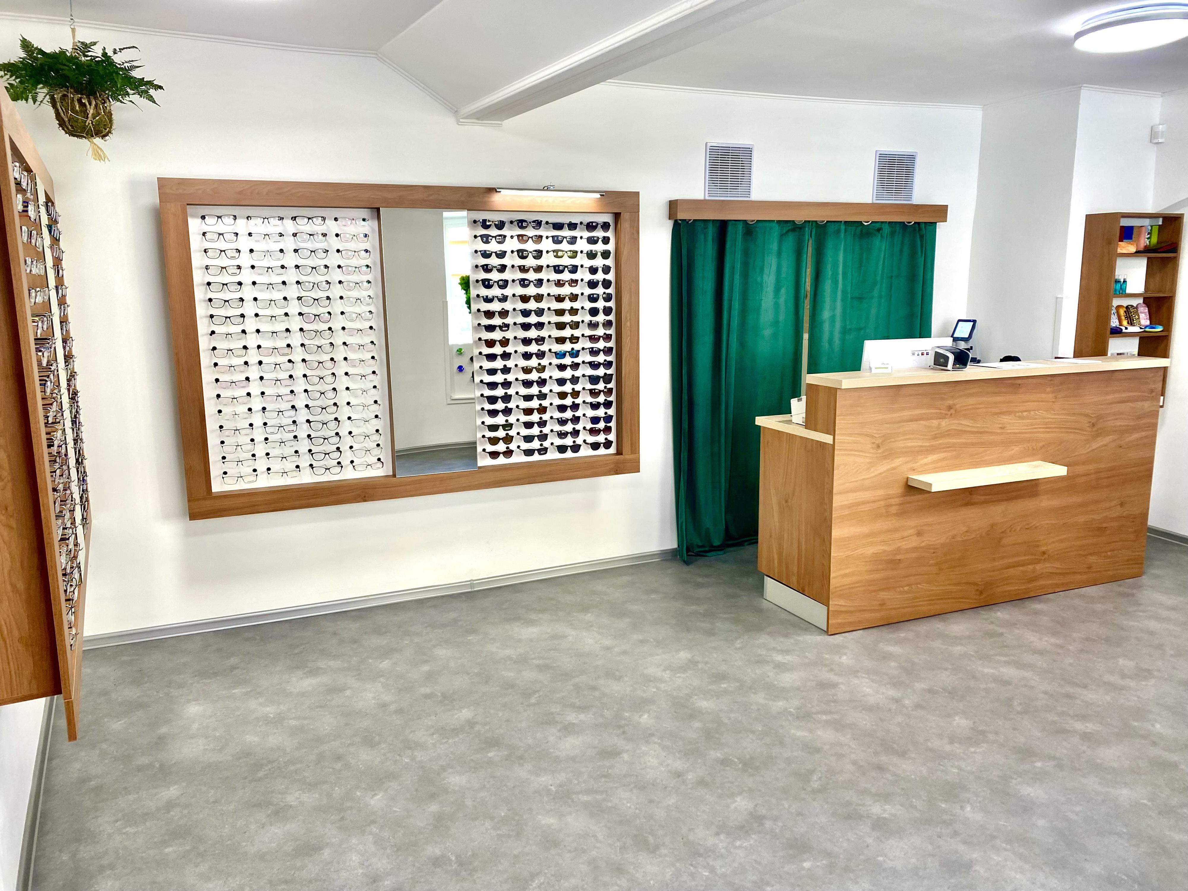 Optika JARO-Ostrov foto 3