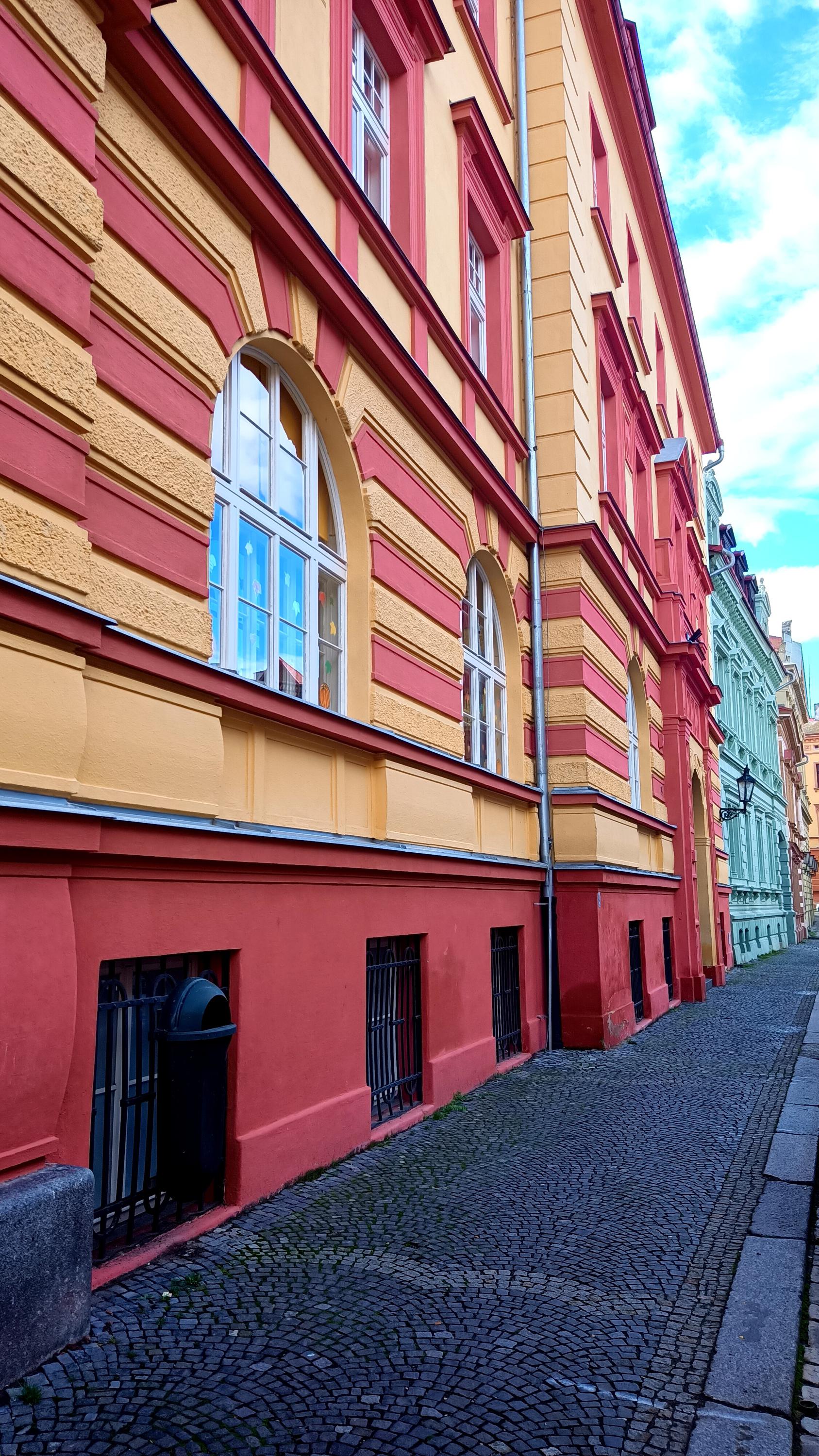 Základní škola a Mateřská škola, Žatec, Dvořákova 24, okres Louny foto 2