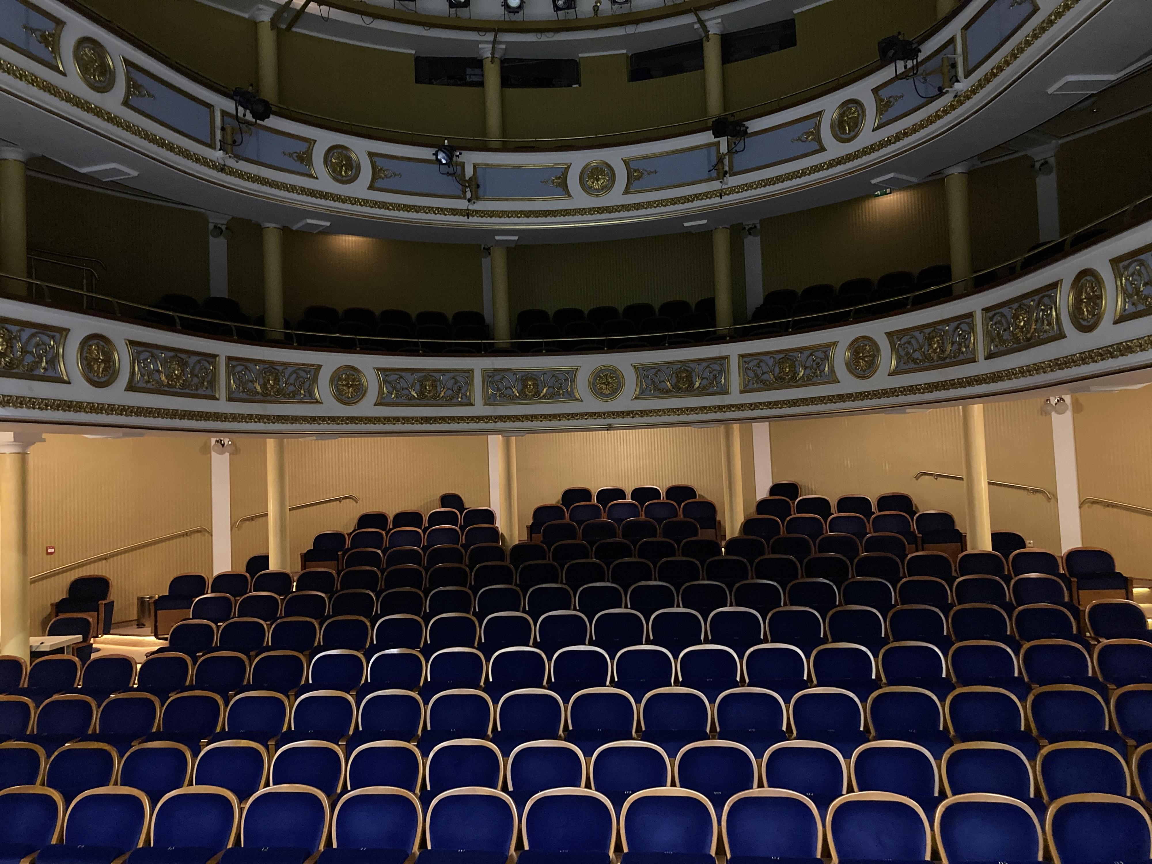 Městské divadlo Mariánské Lázně foto 4