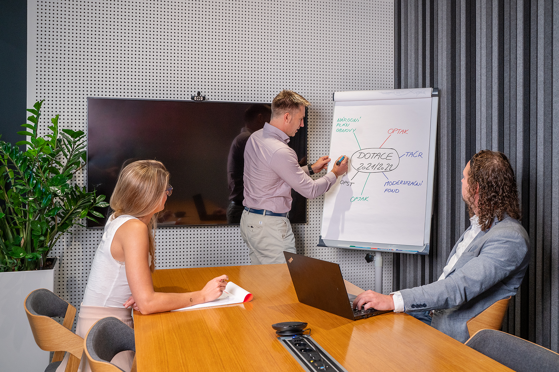 Regionální dotační centrum enovation