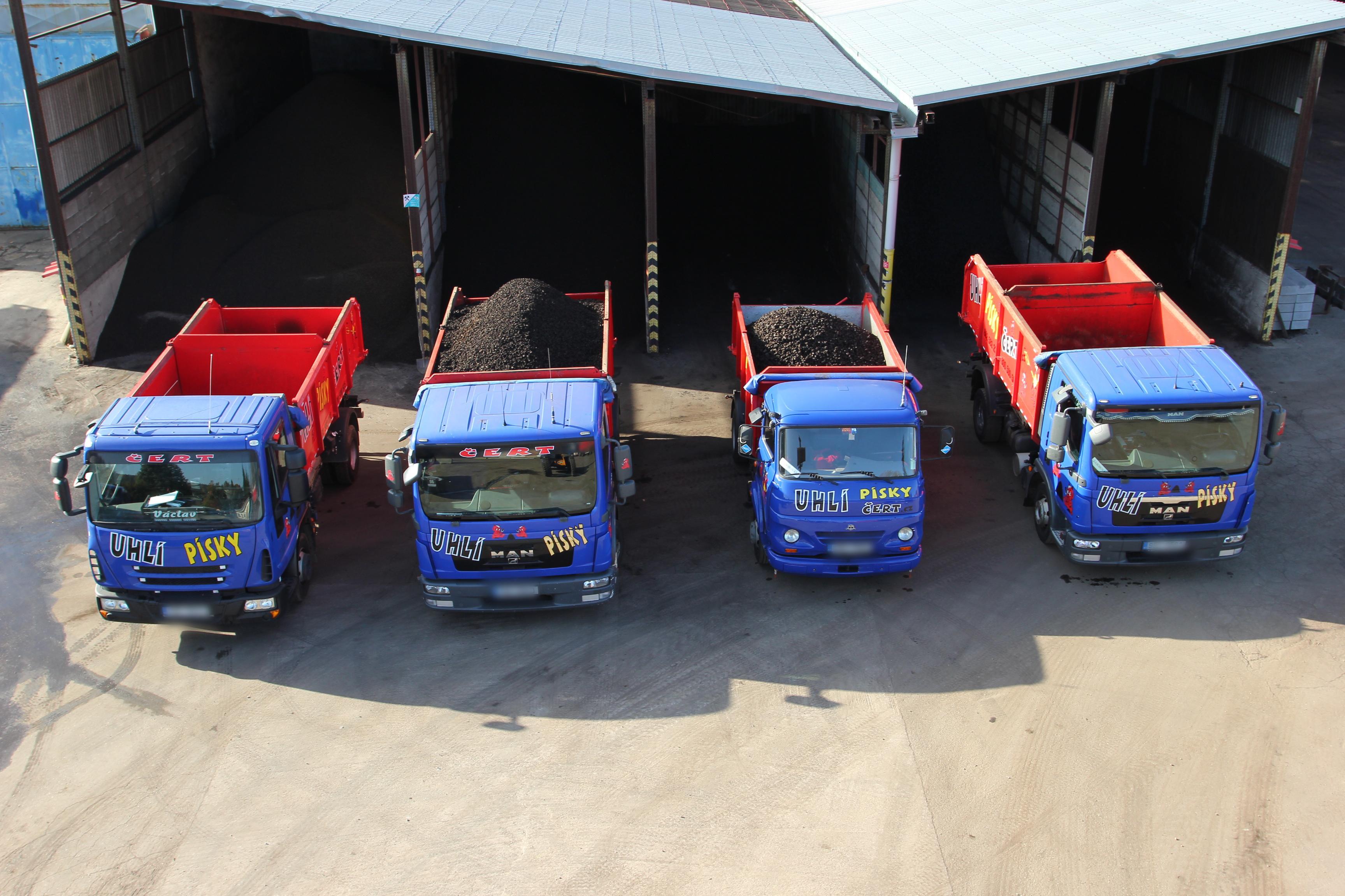 UHLÍ PÍSKY ČERT s.r.o.