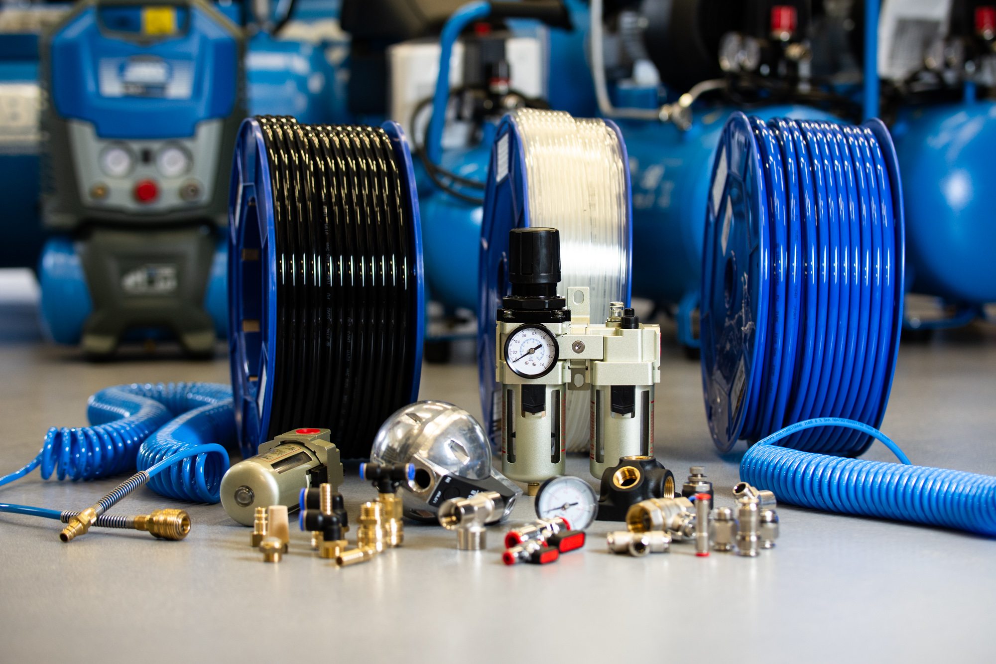 Kompresory, vzduchové nářadí, rozvody vzduchu