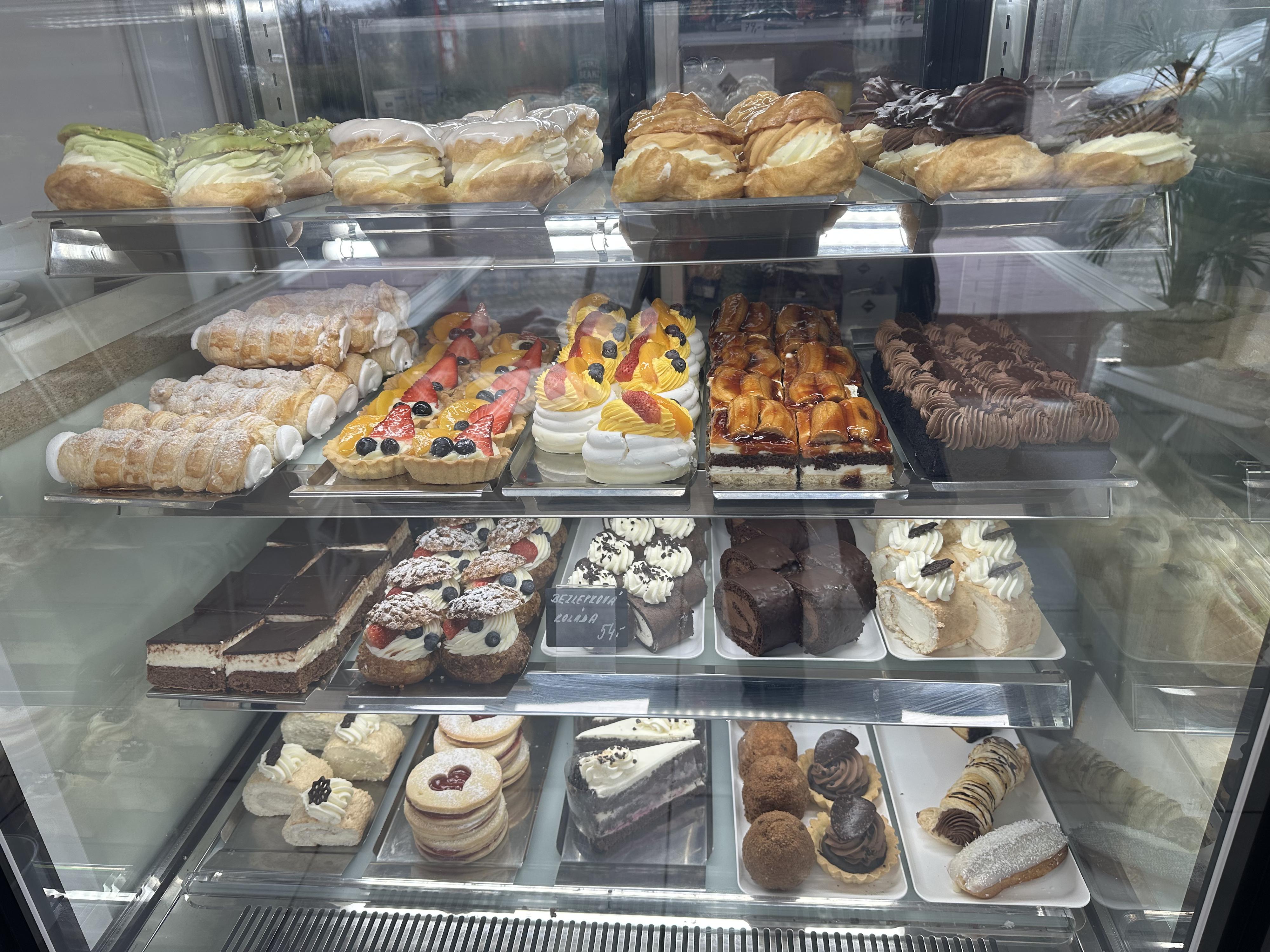 WINNIE - potraviny a lahůdky foto 5