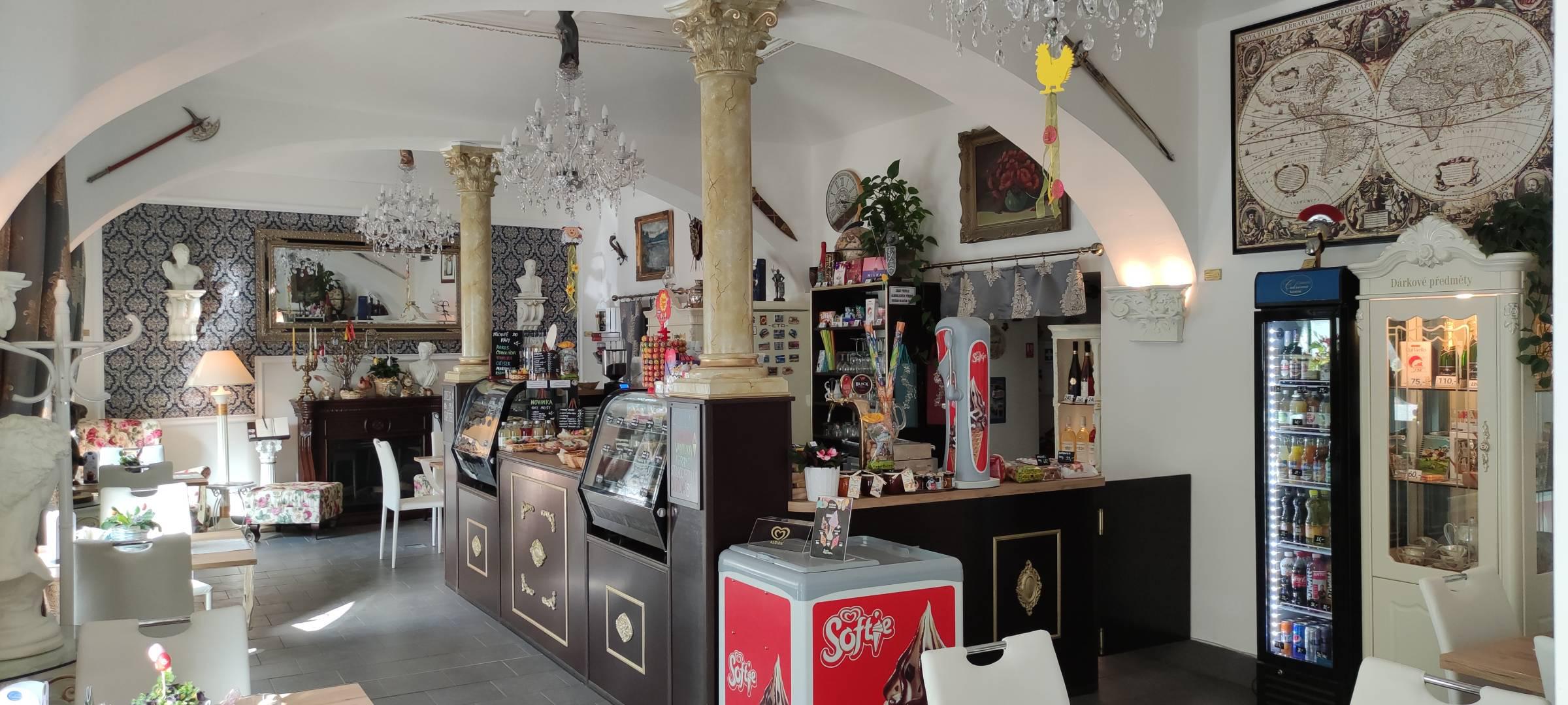 Zámecká cukrárna Hlubočepy foto 5