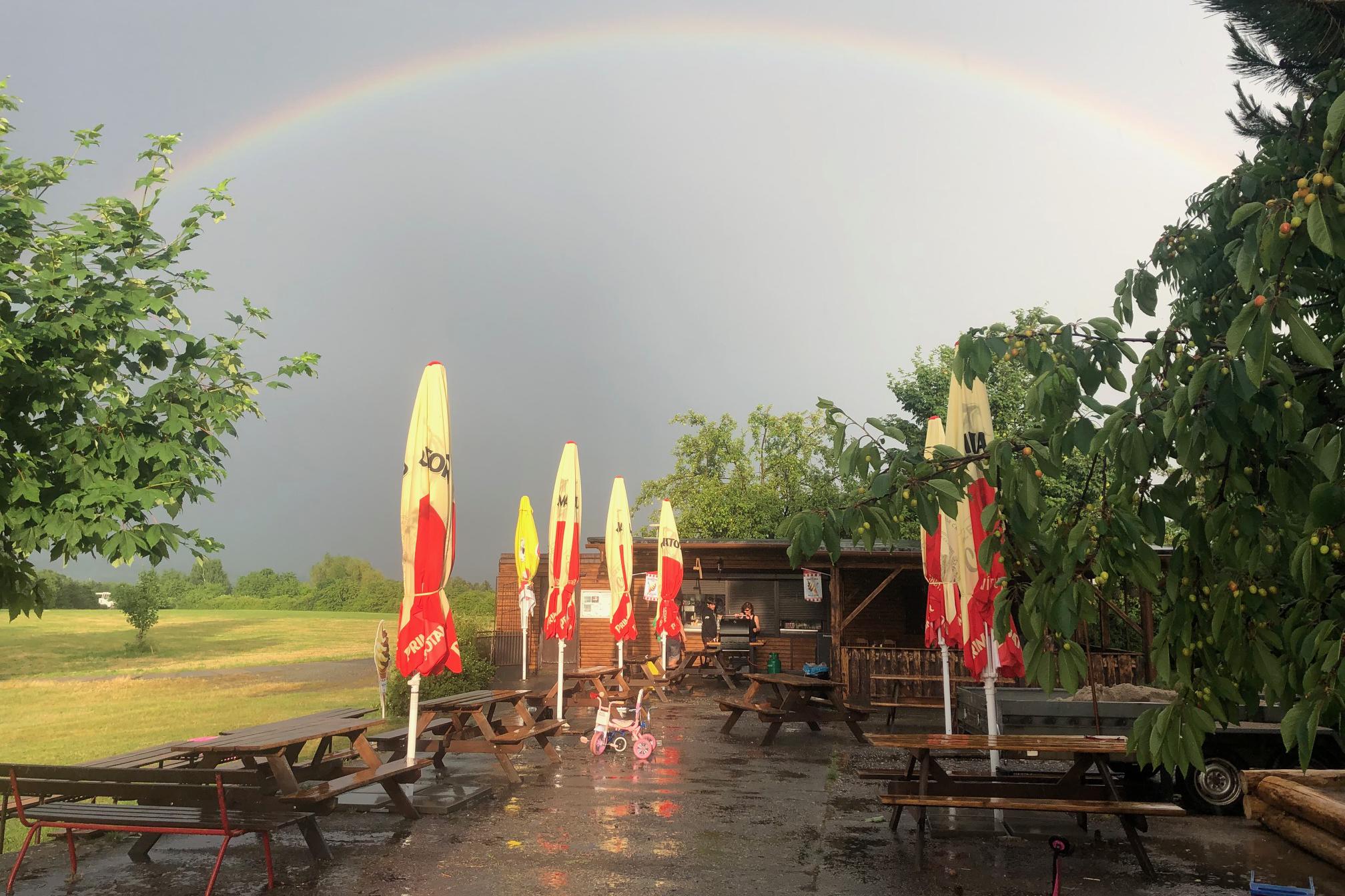 Rozkoš Kiosek Na Hrázi