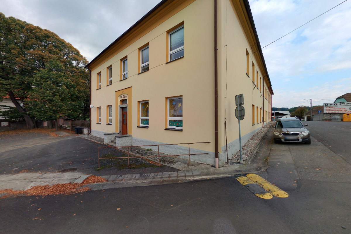 ZŠ a MŠ Předslav, okres Klatovy foto 3