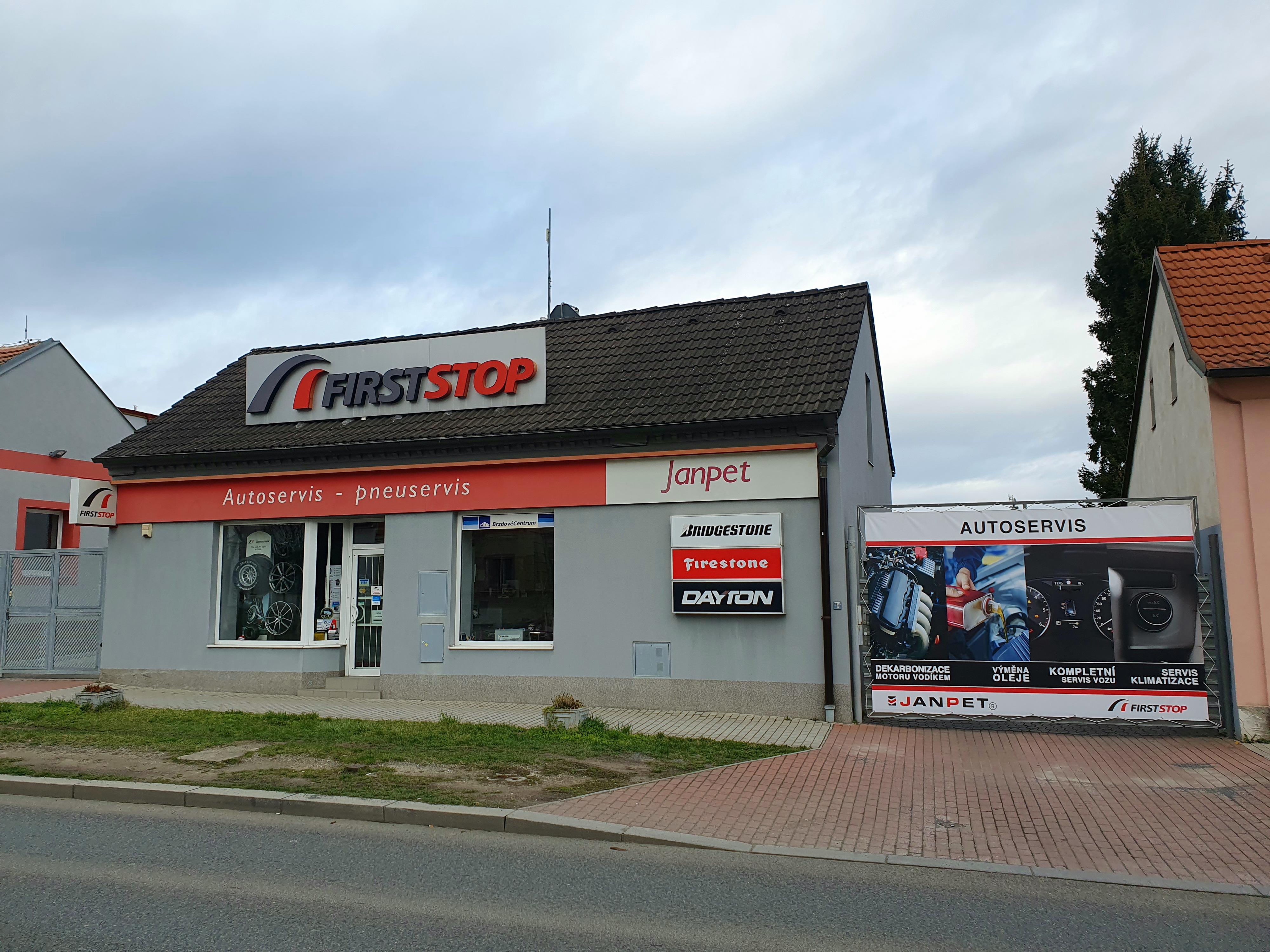 Janpet Autoservis Pneuservis First Stop foto 4