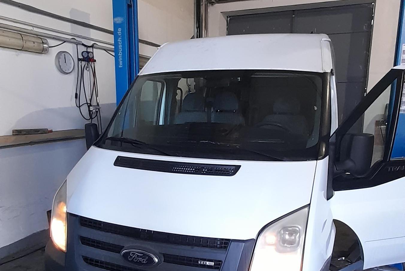 AUTOSERVIS - Pneuservis - Aleš Hlavsa