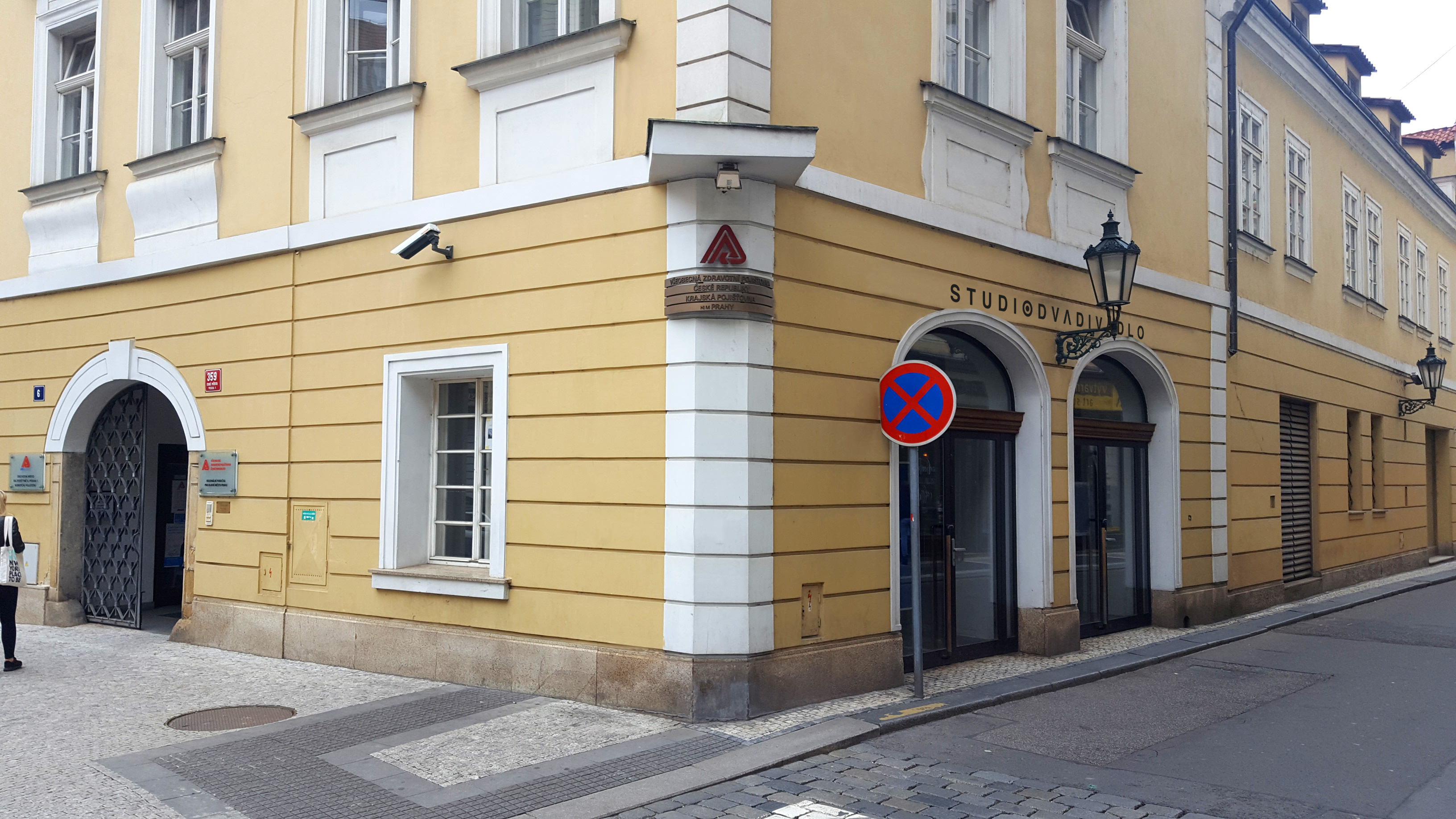 Malá scéna Studia Dva foto 2