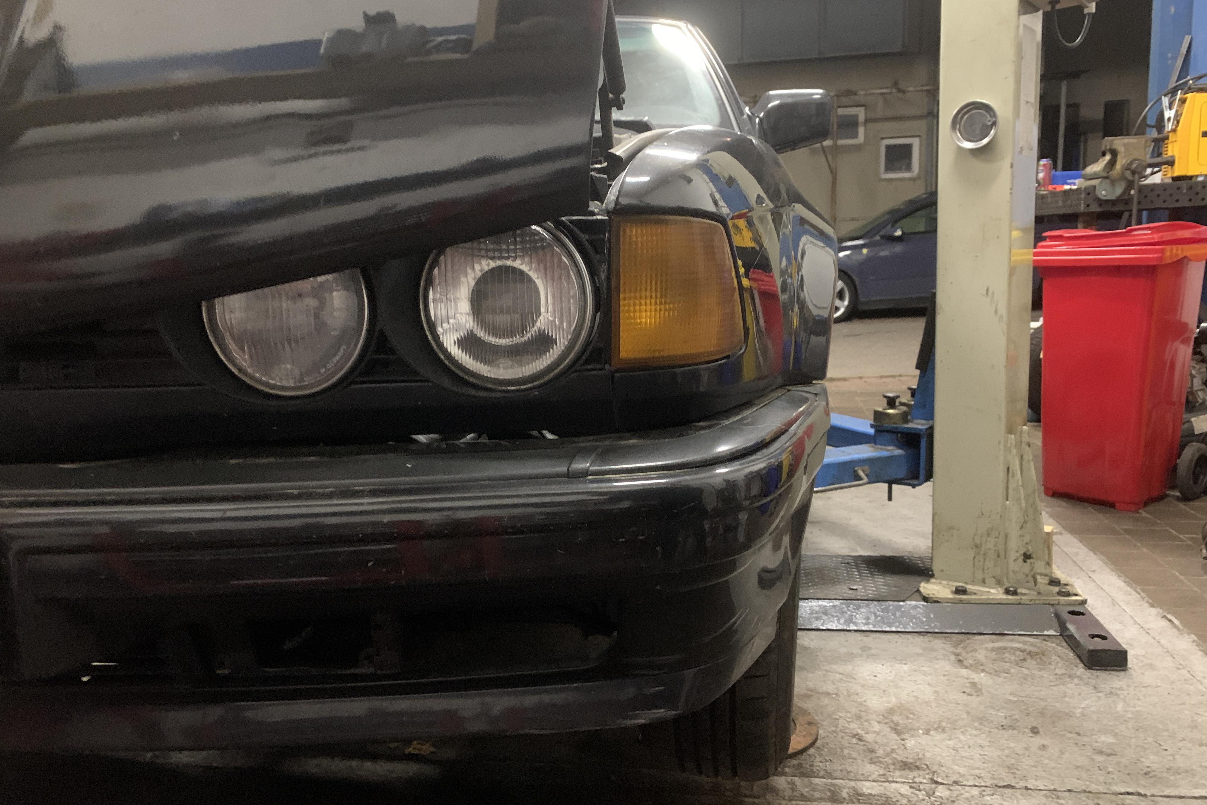 WARTHOG autoservis - pneuservis