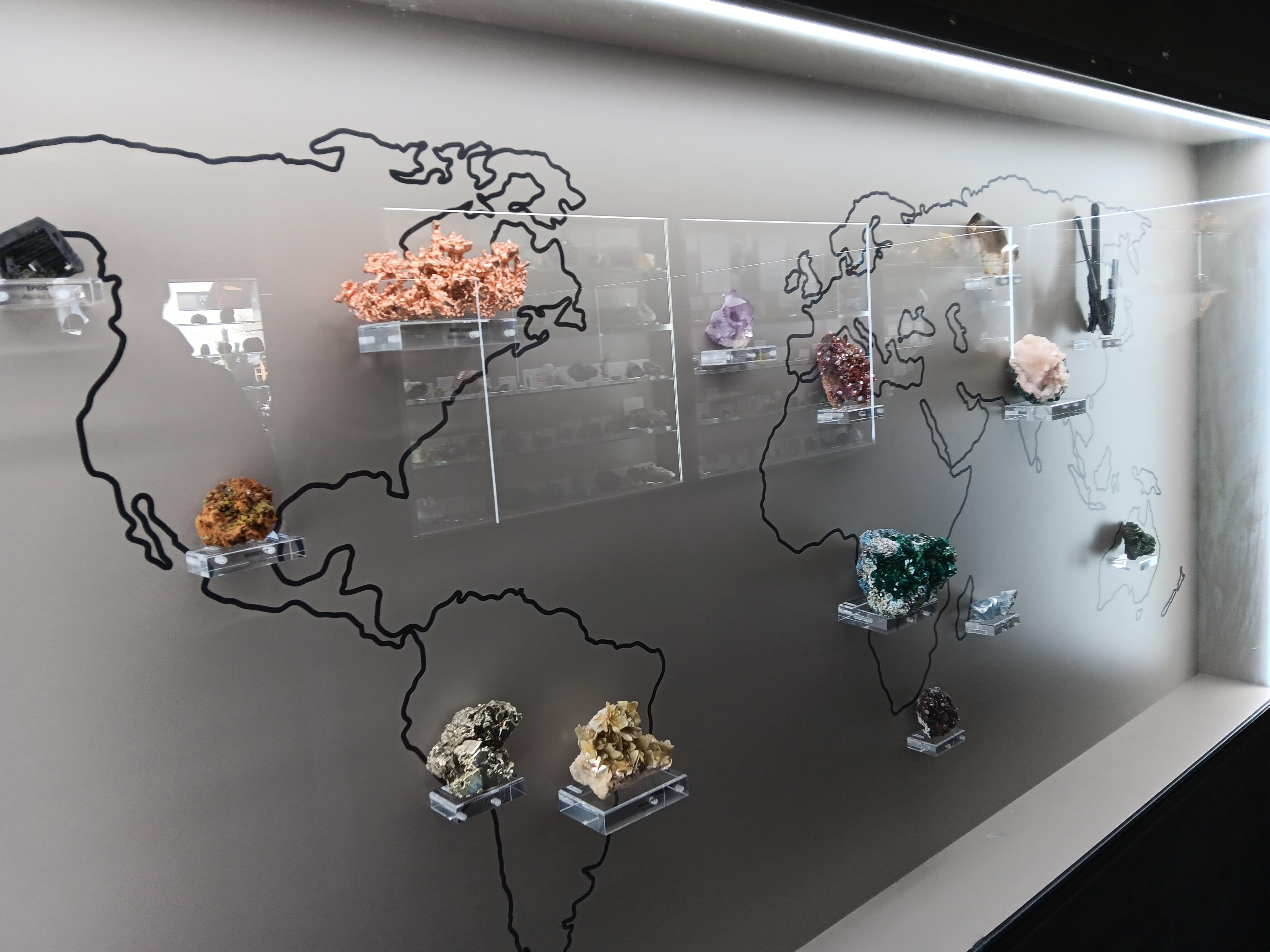 Galerie PATRIOT - mineralogické muzeum foto 1