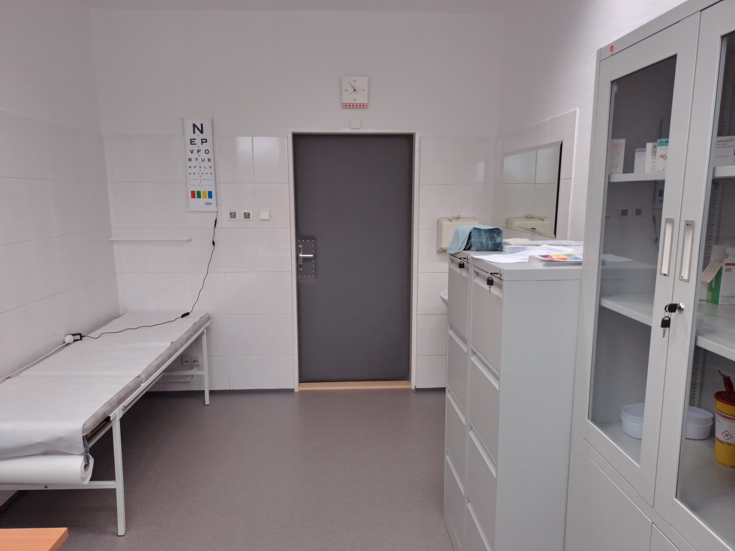 Praktický lékař pro dospělé na poliklinice foto 2