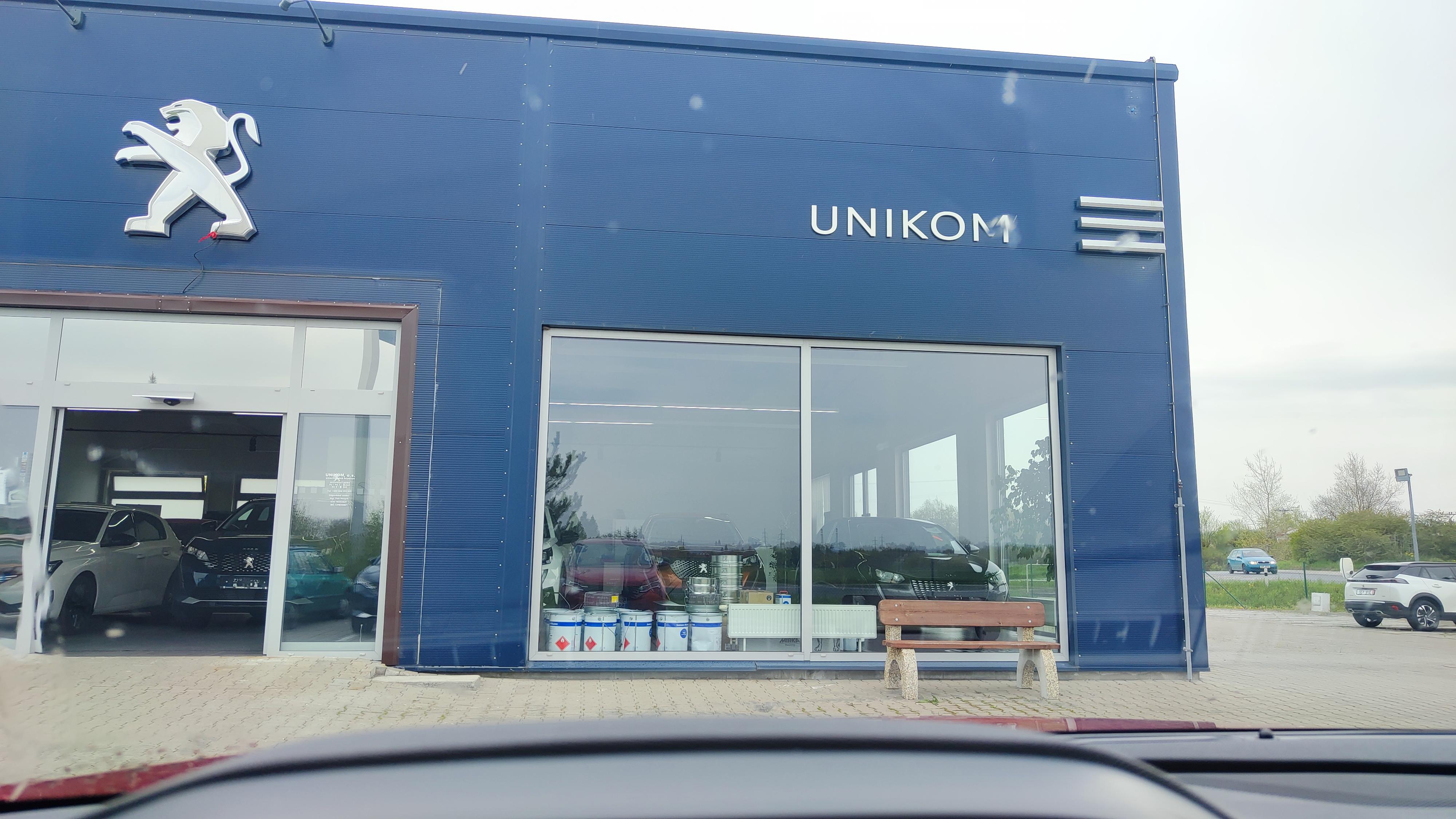 UNIKOM, a.s. - Autosalon KIA foto 4
