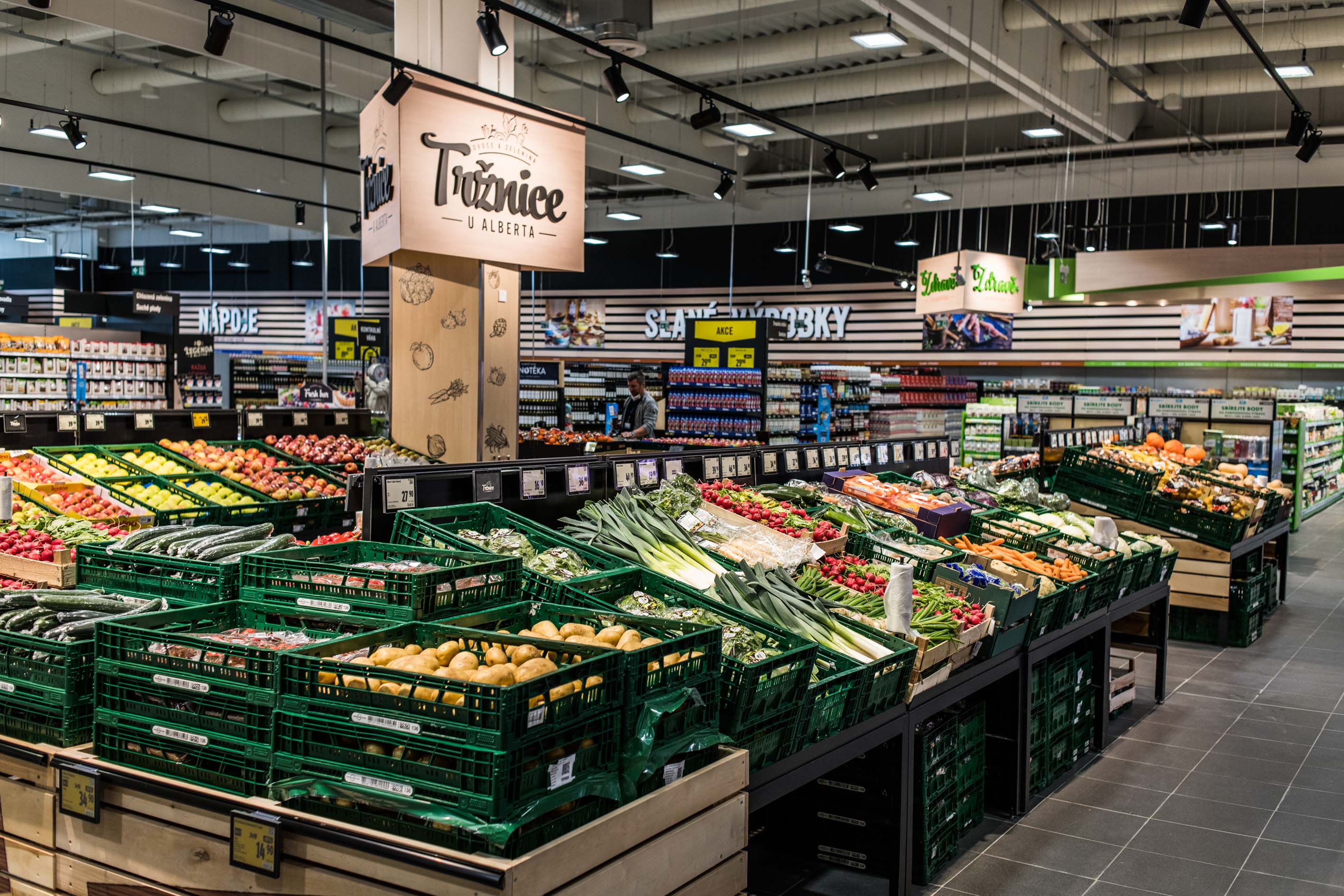 Albert Hypermarket