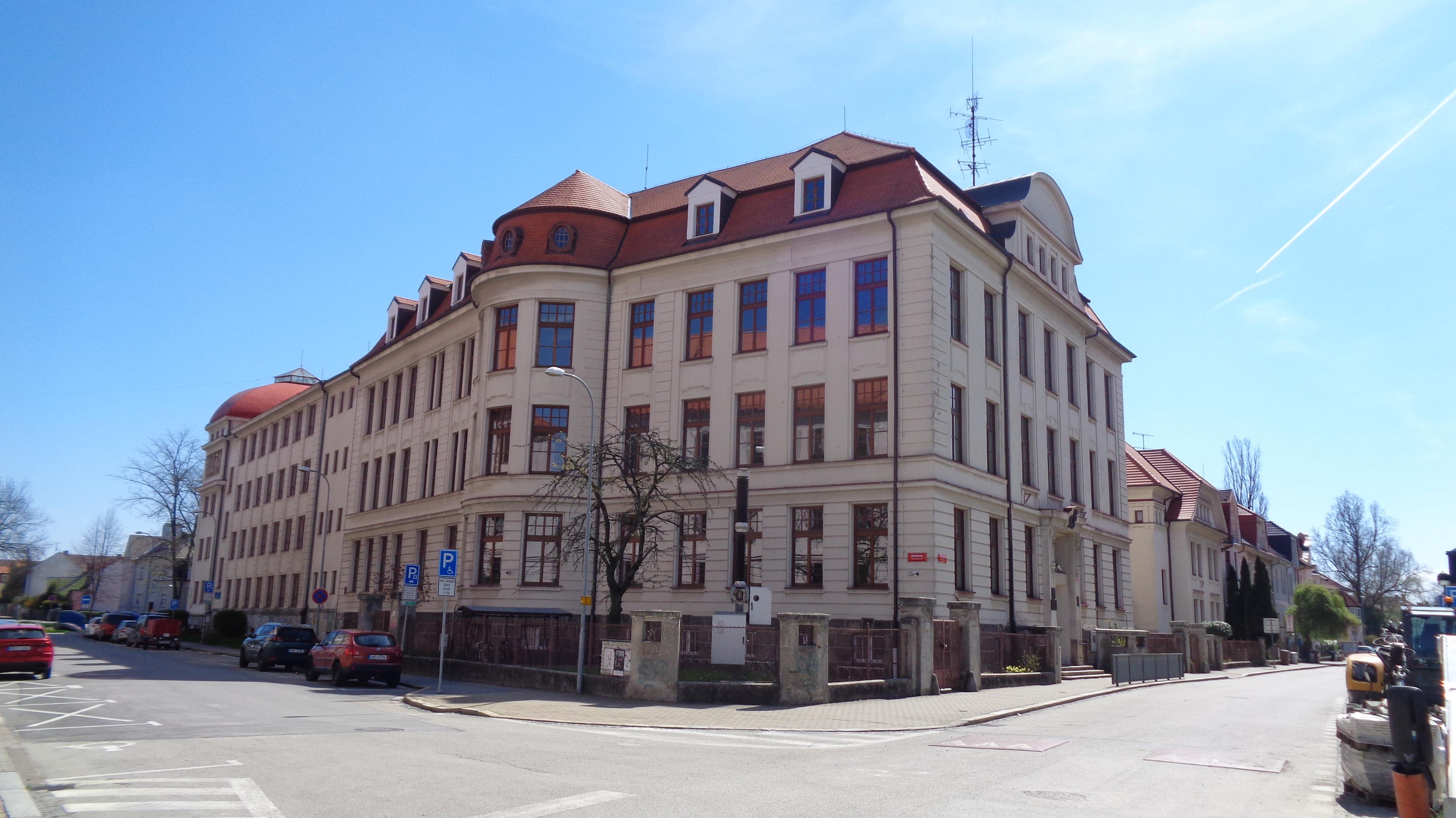 Střední průmyslová škola strojní a elektrotechnická, České Budějovice foto 6