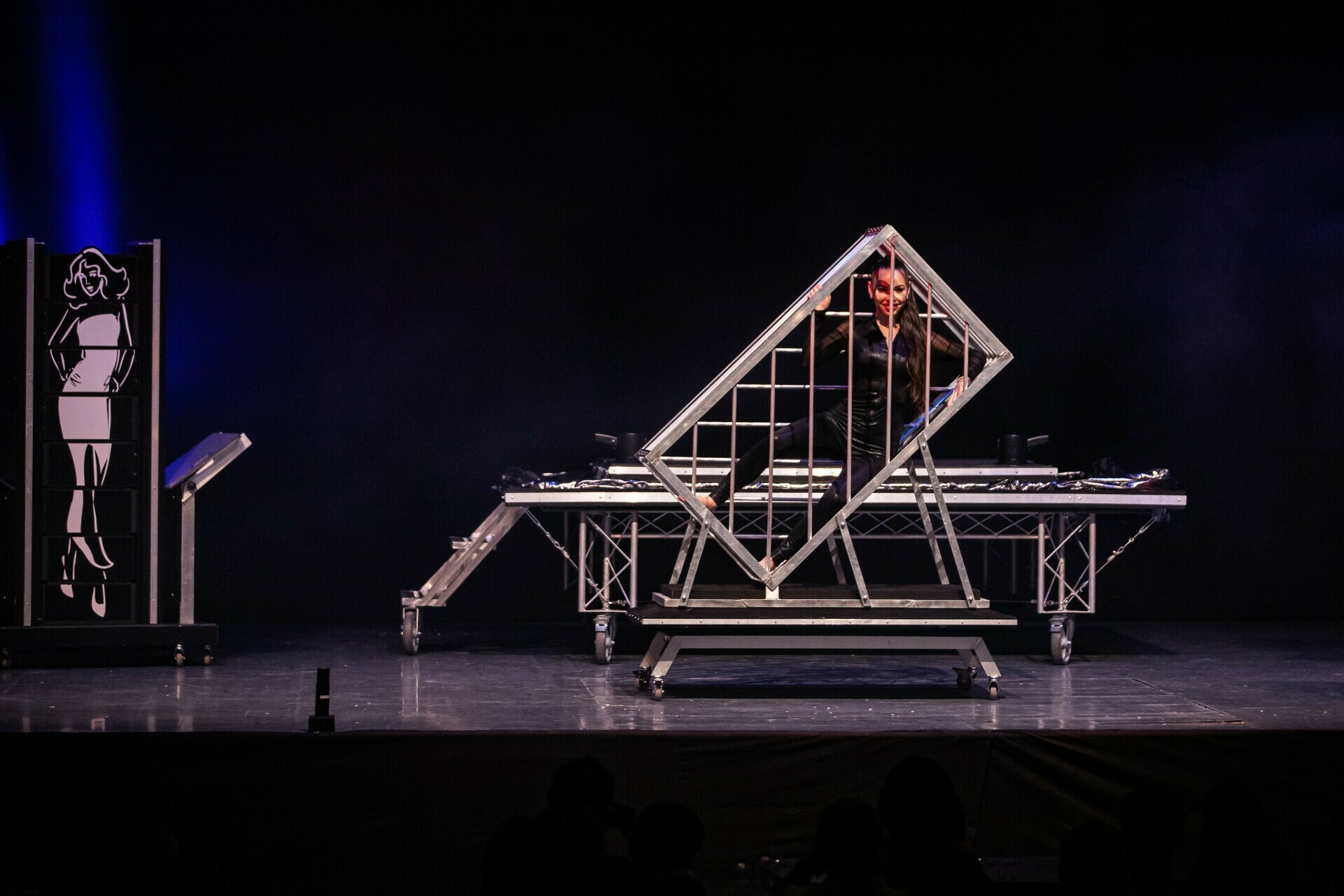 Jan Vaidiš - kouzelník a iluzionista foto 3