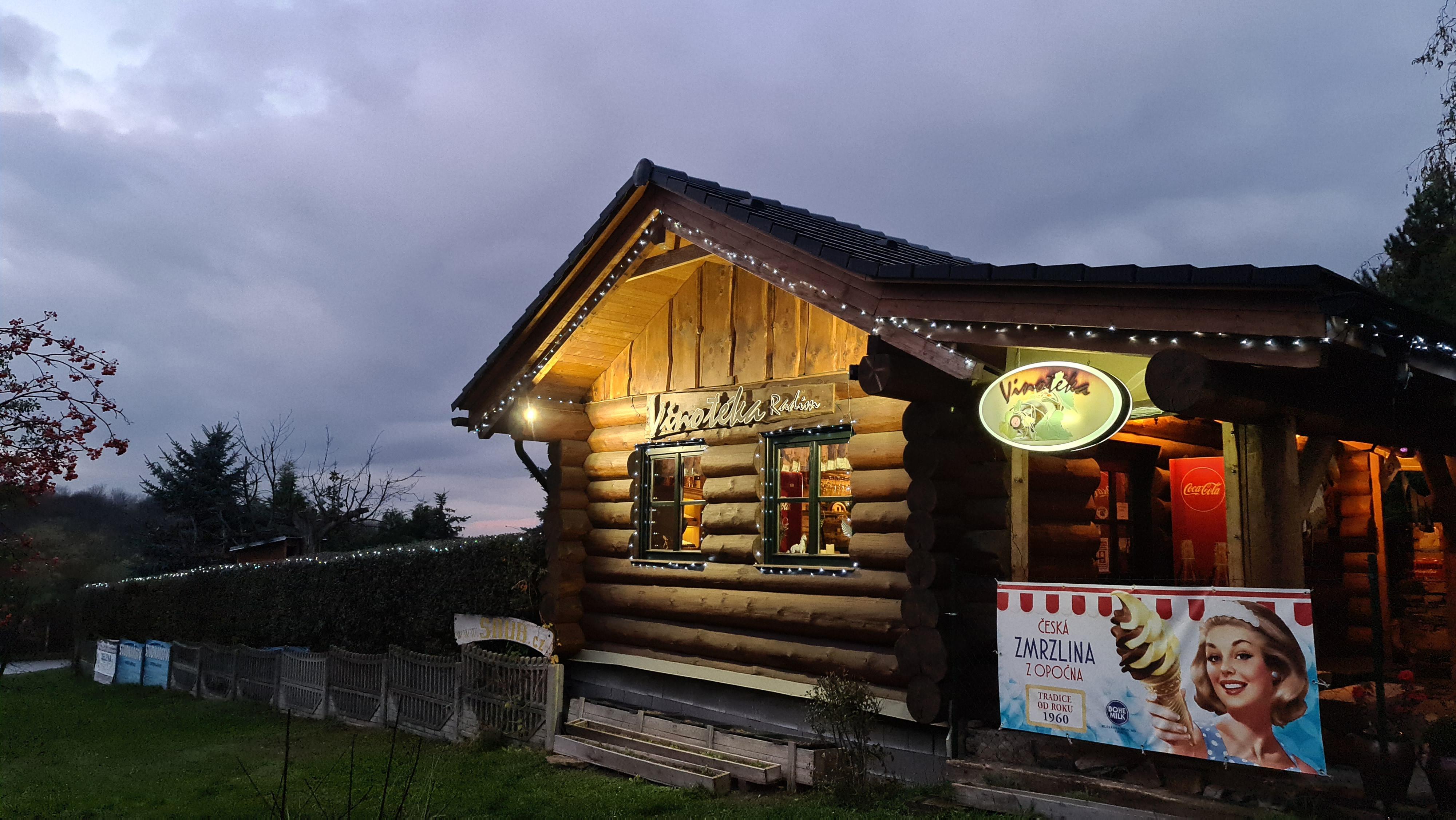 Vinotéka Radim foto 2