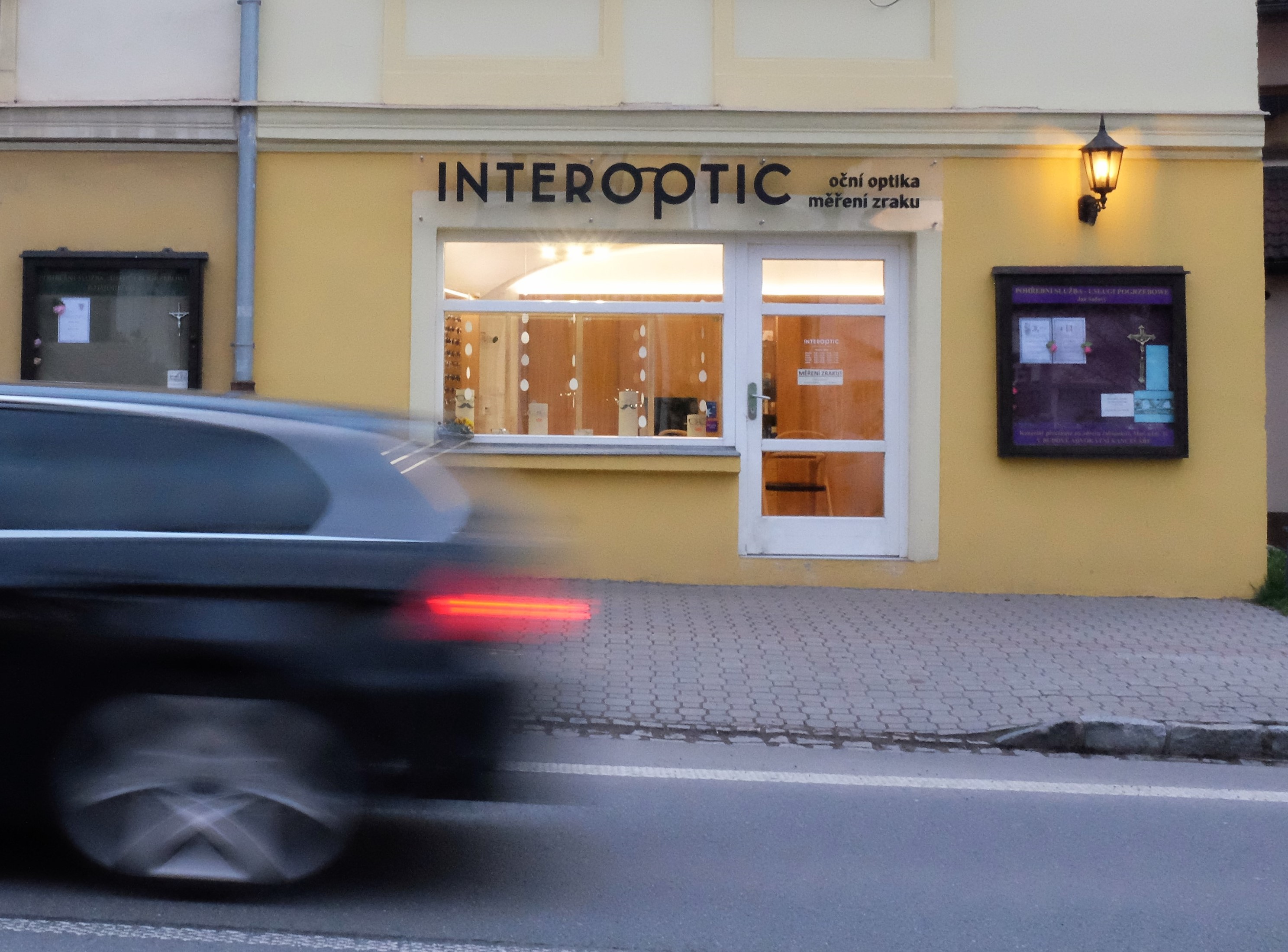 INTEROPTIC spol. s r. o. foto 4