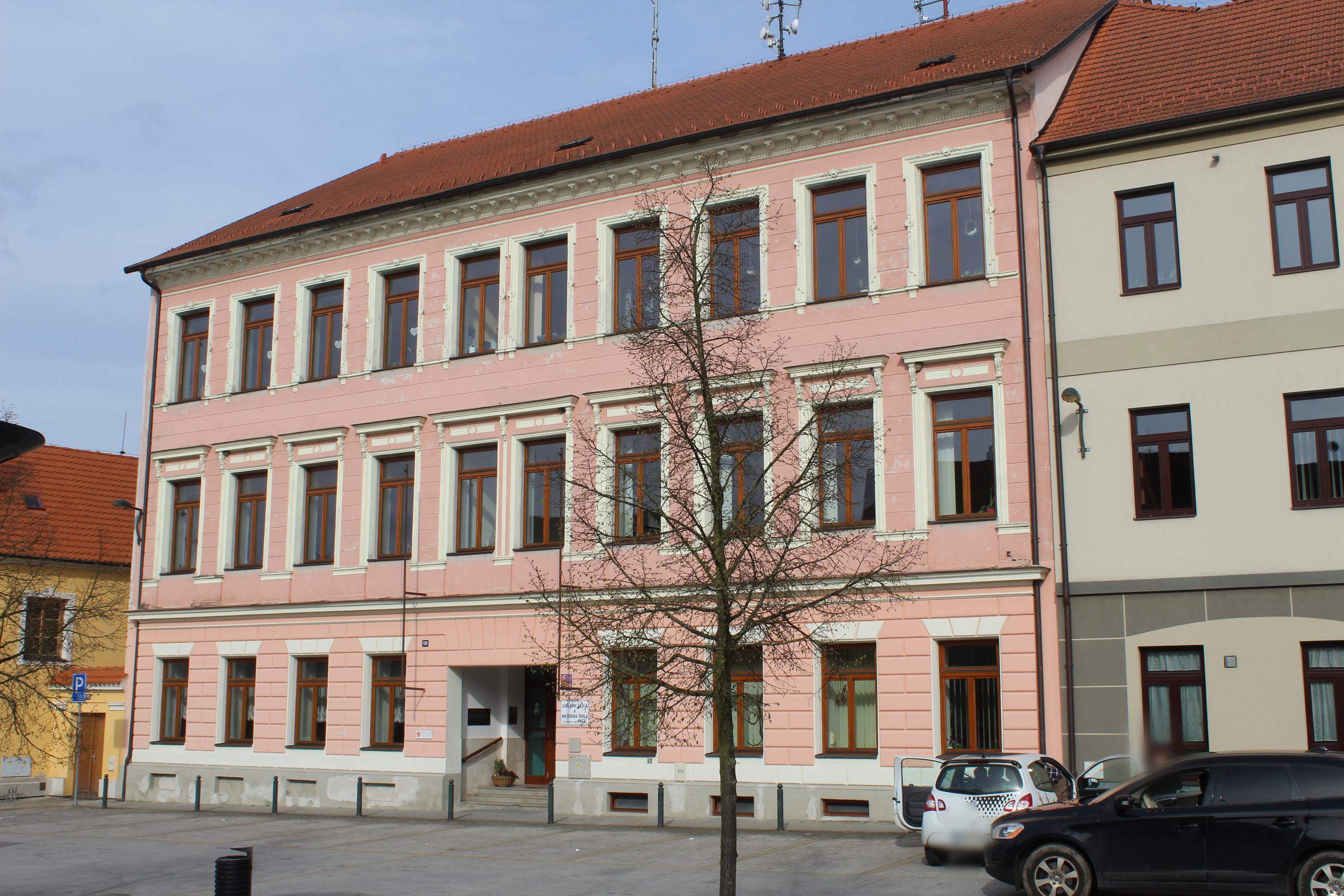 ZŠ Lomnice nad Lužnicí foto 3
