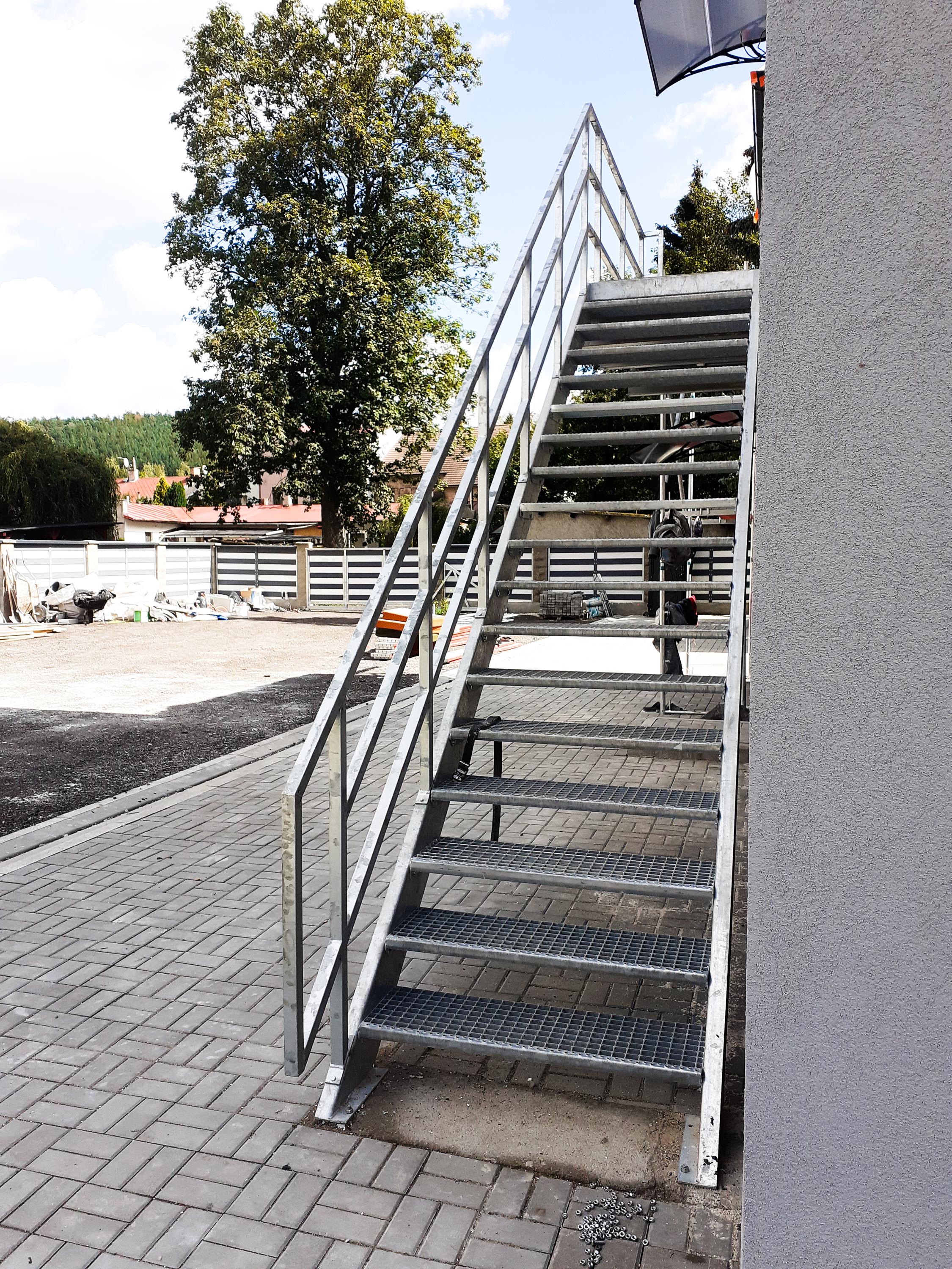 Denis Zocher - Zakázková kovovýroba foto 6