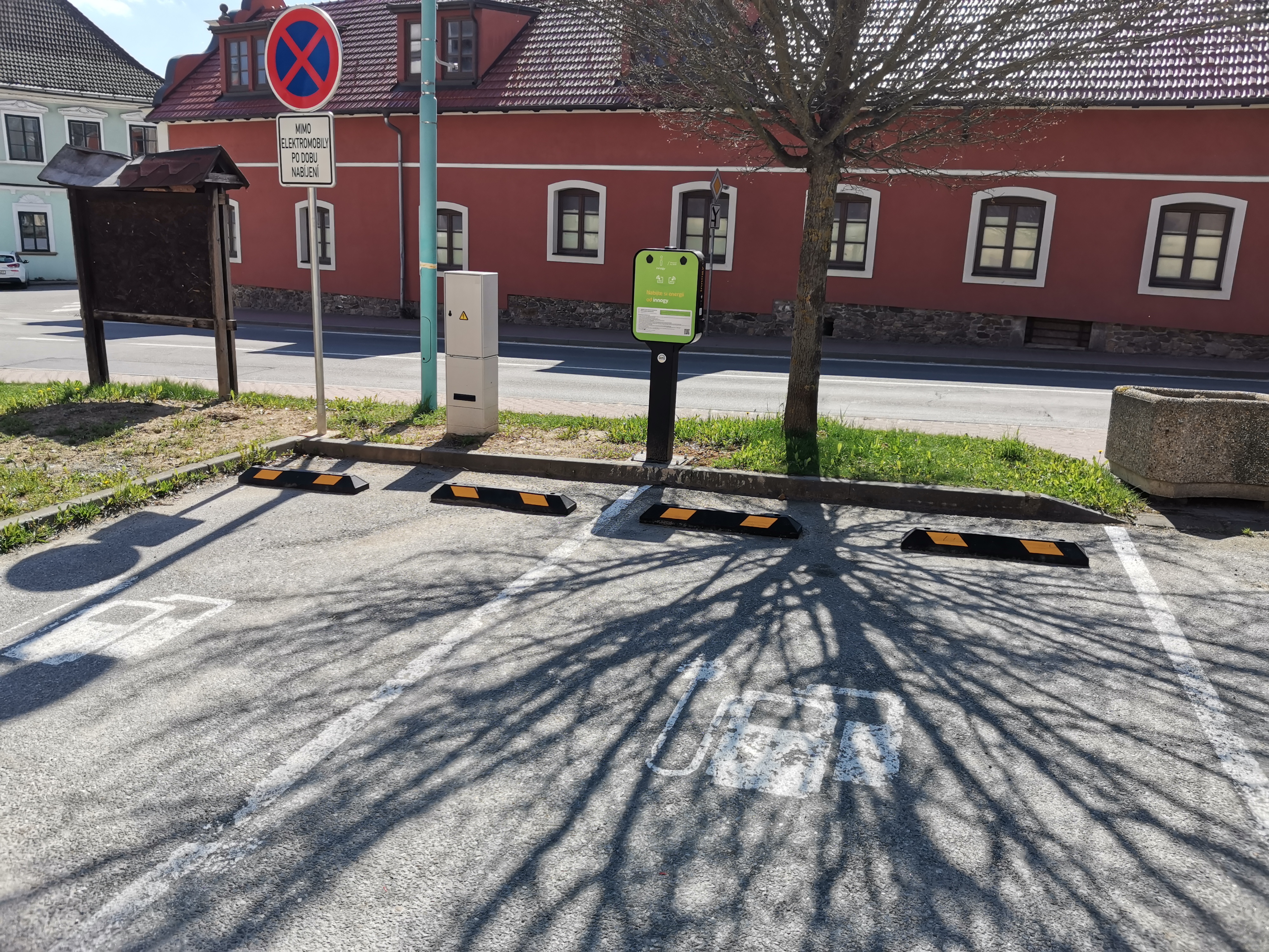 Dobíjecí stanice innogy