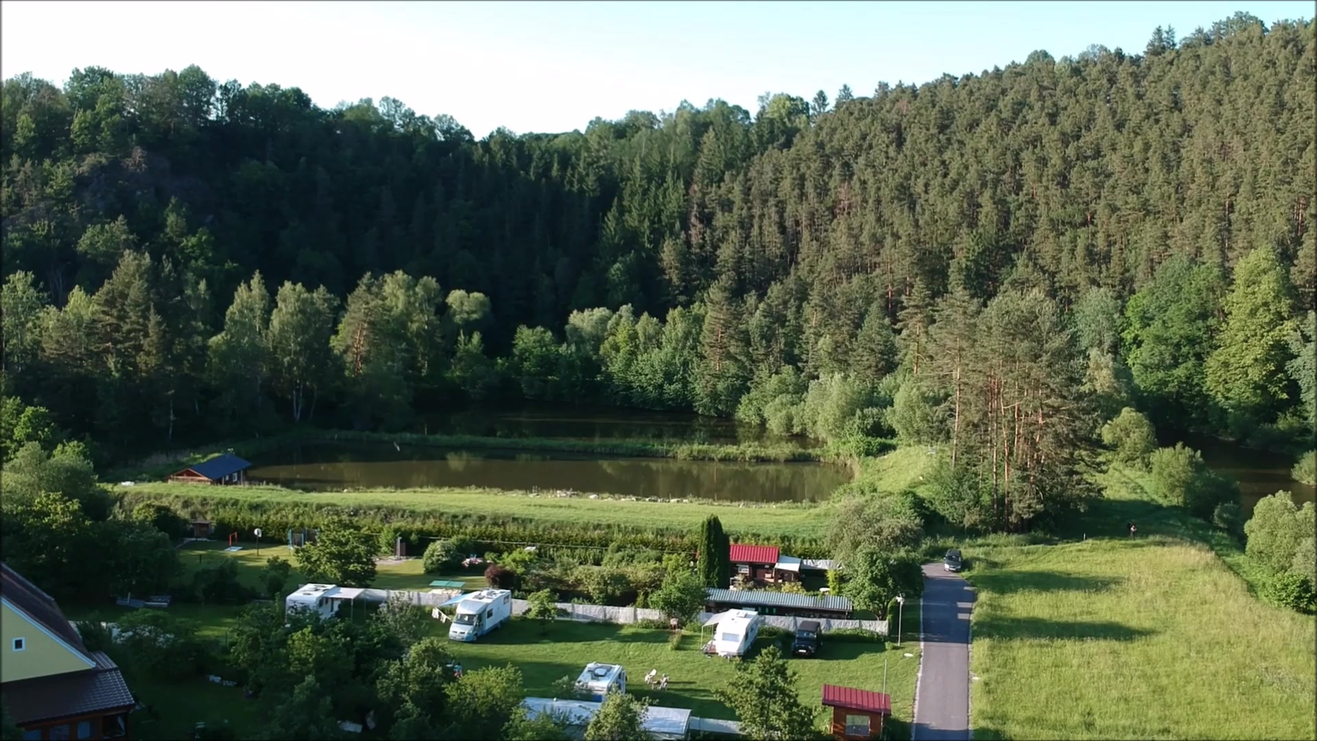 Camping Paradijs foto 2 (náhled videa)