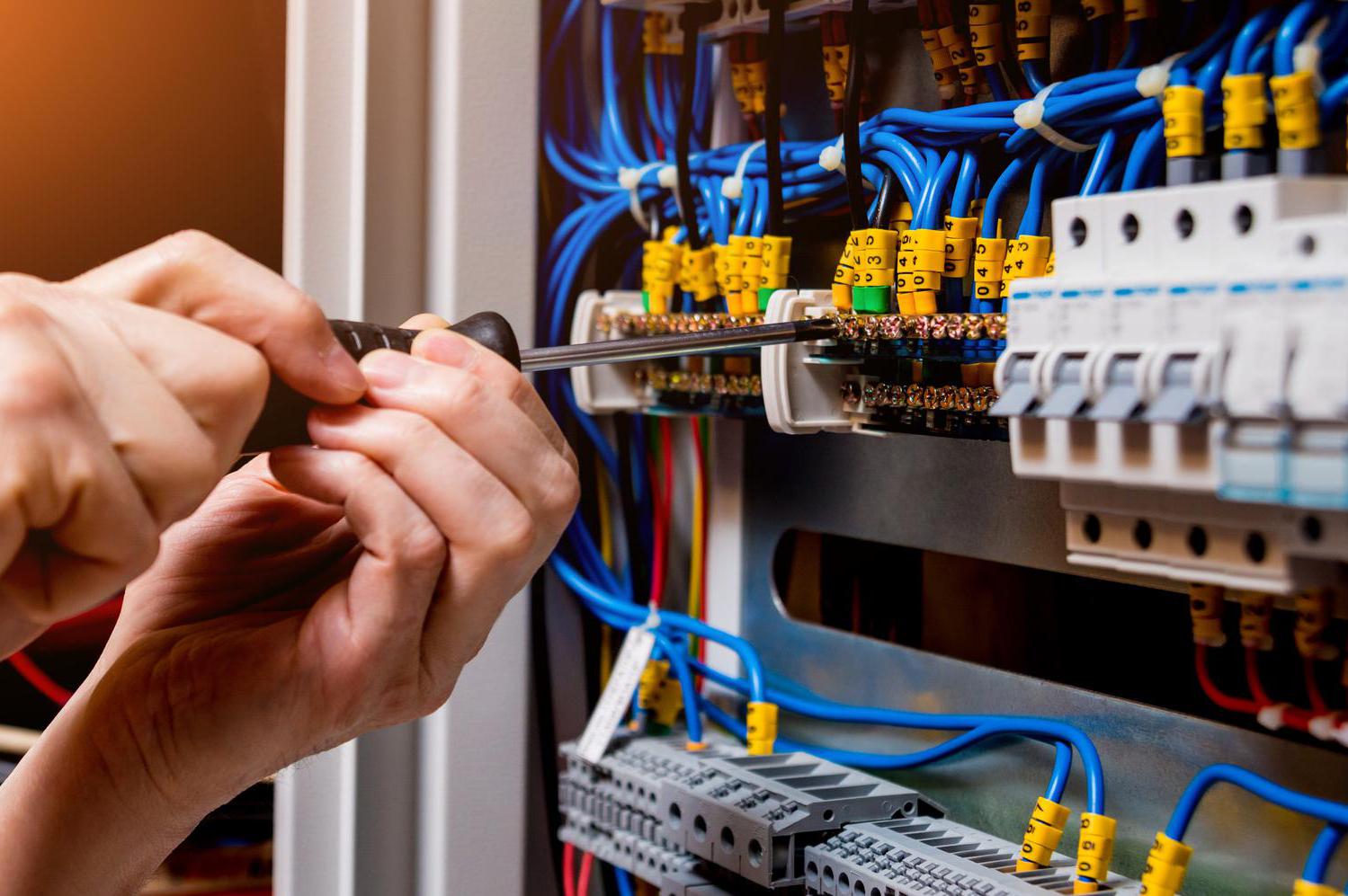 Elektrikář Bolevec