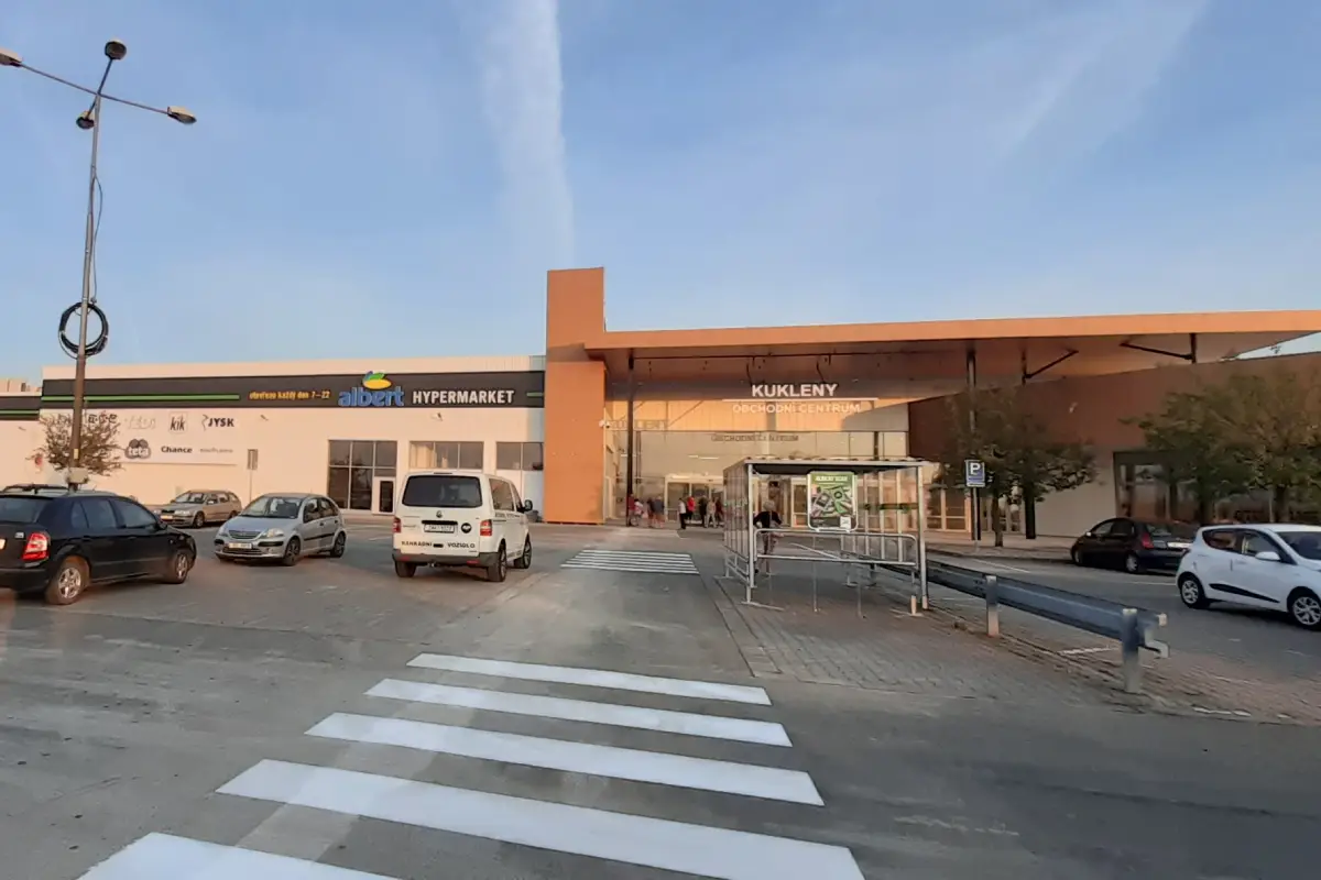Albert Hypermarket