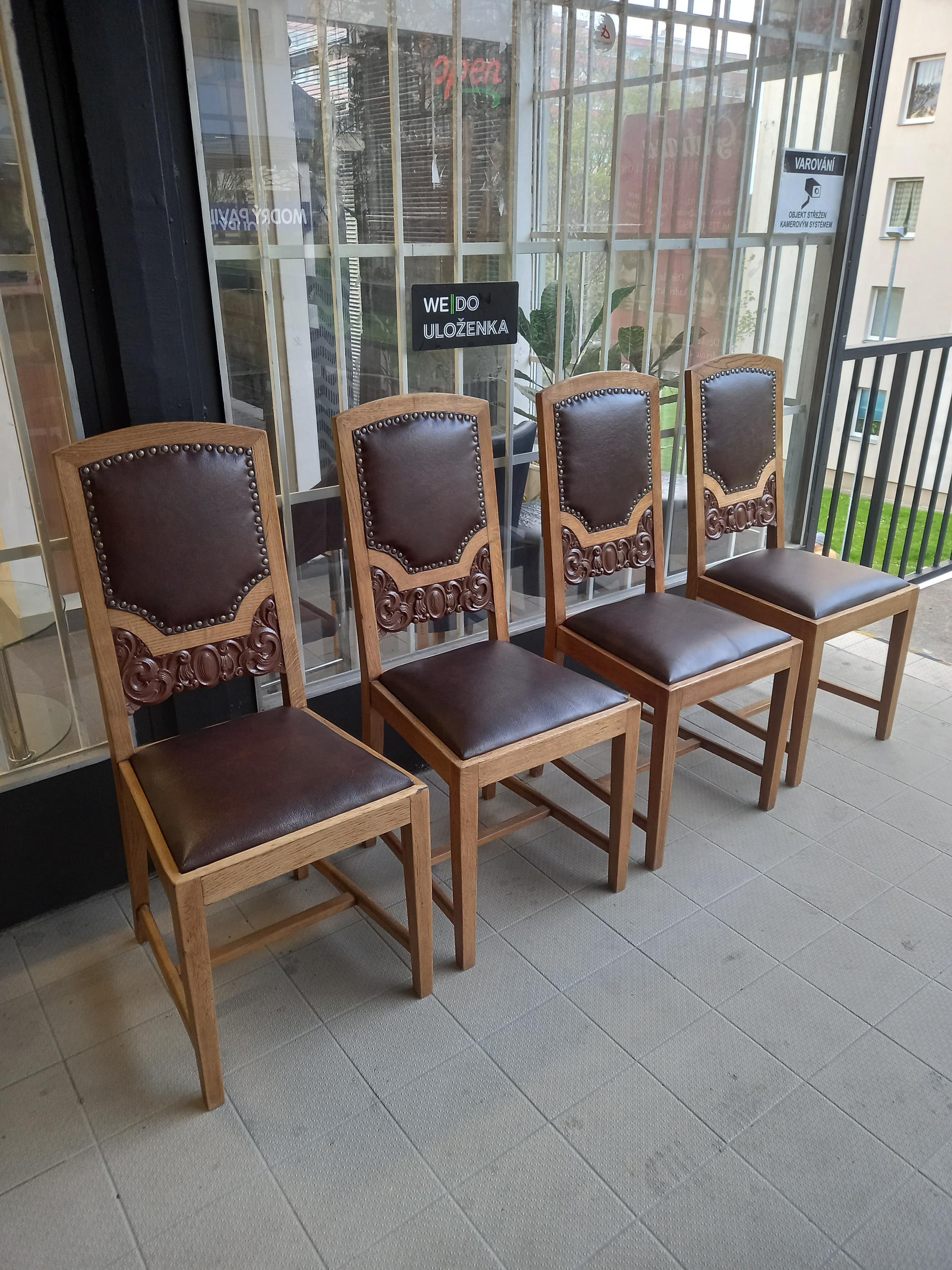 Vasyl Irha - Opravna obuvi a Čalounictví foto 4