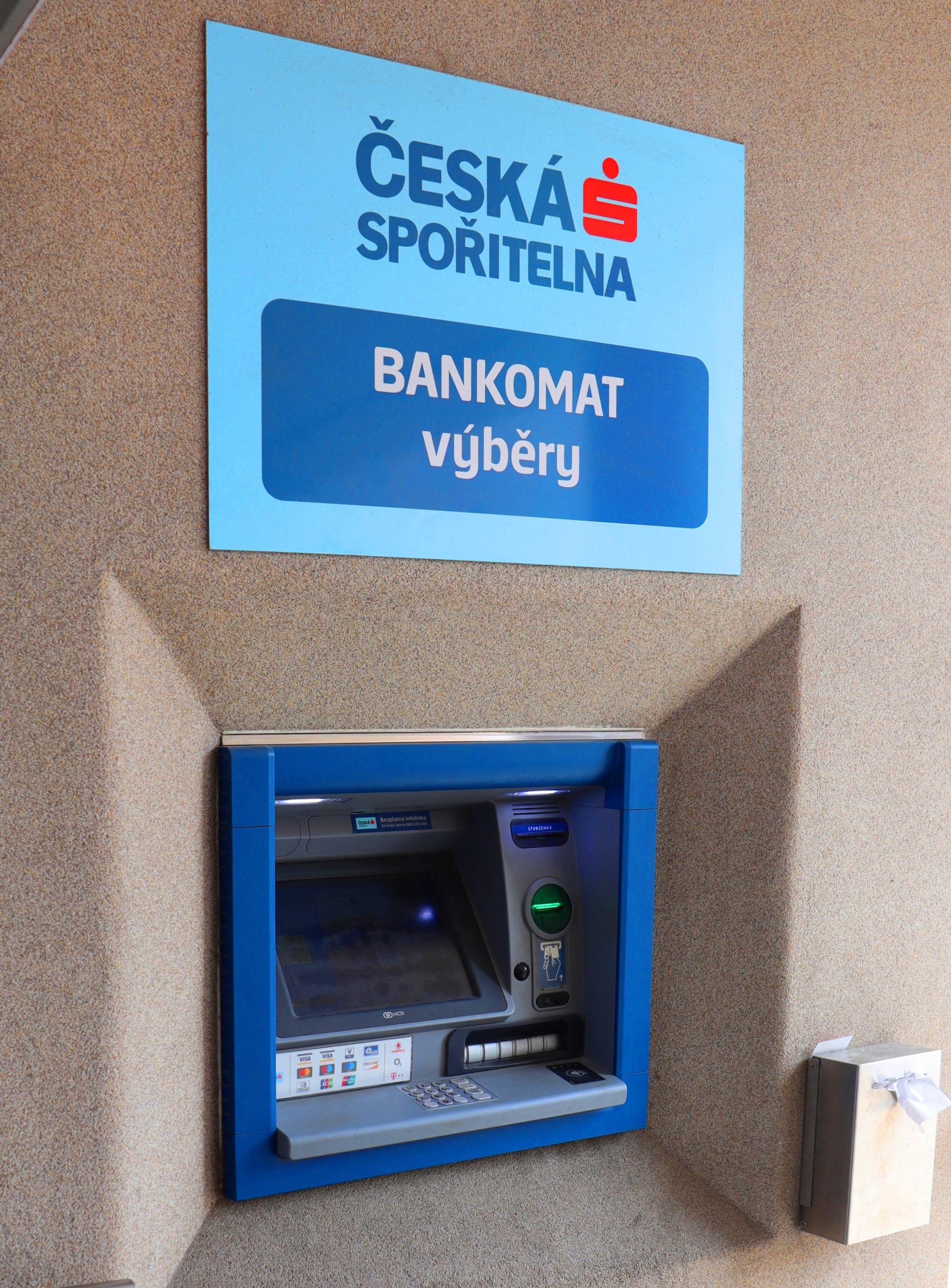 Bankomat České spořitelny foto 3