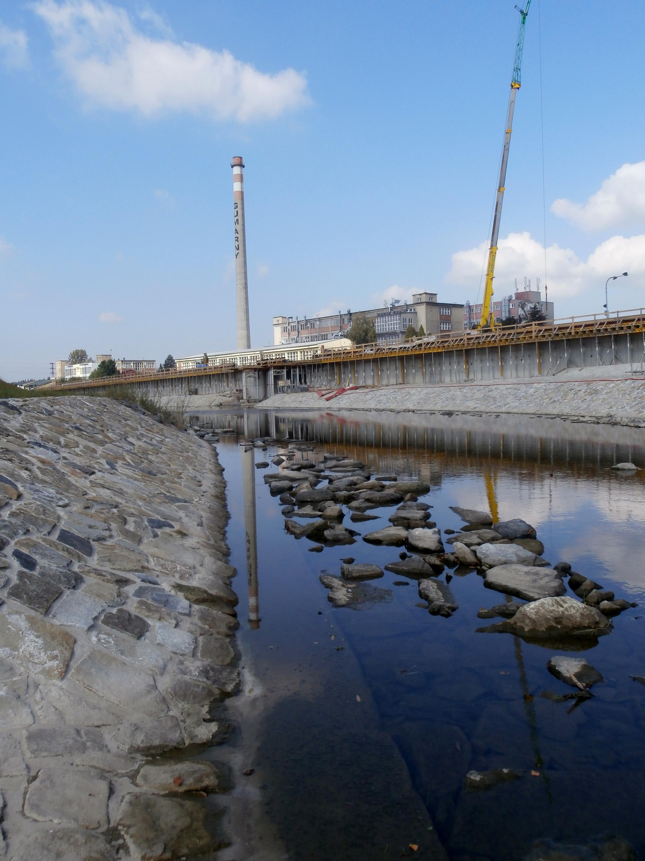 Gumárny Zubří, akciová společnost foto 5