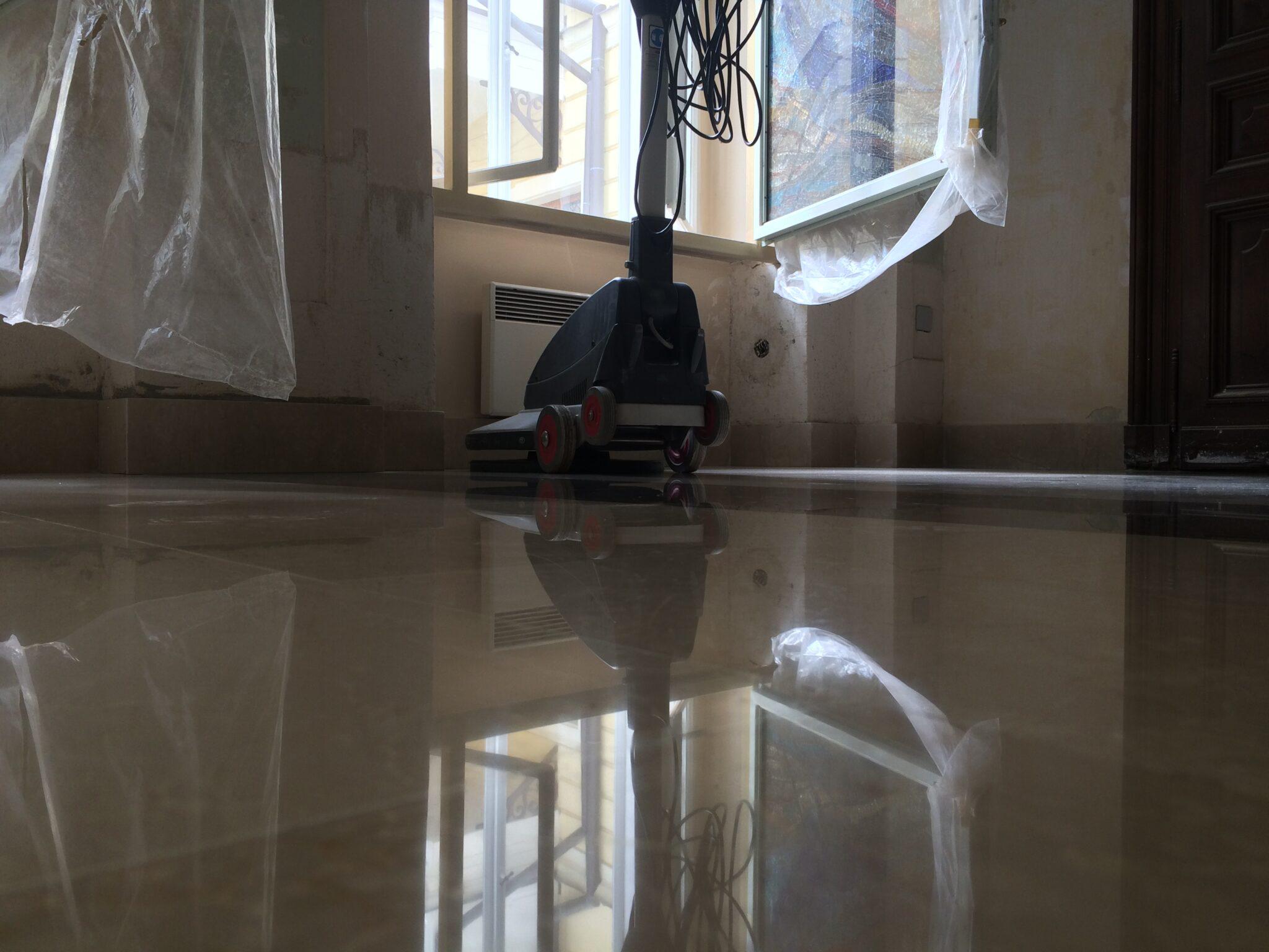 ISIS technic, spol. s r.o. - Čištění schodů a dlažby foto 5