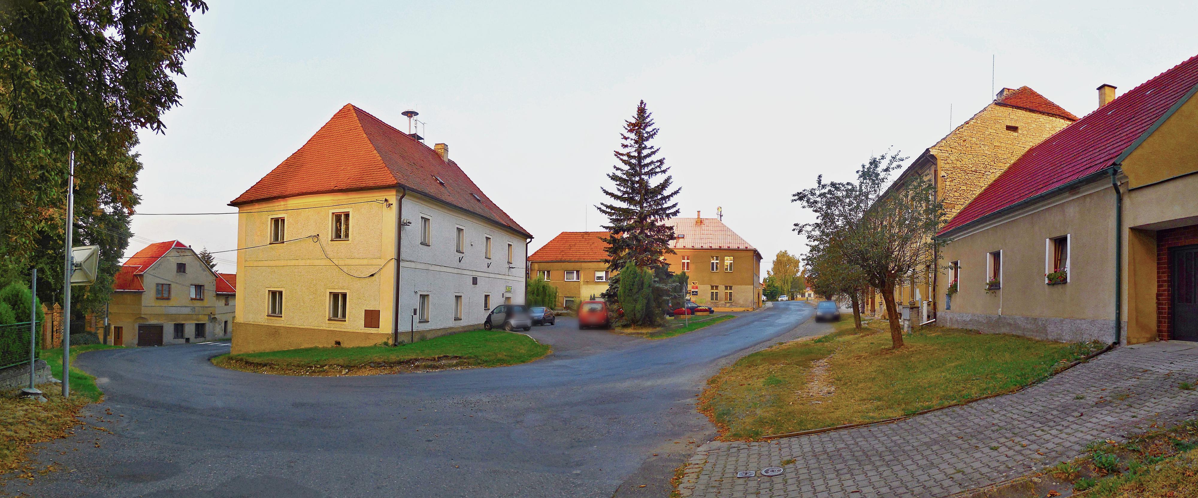 Mšec - úřad městyse foto 2