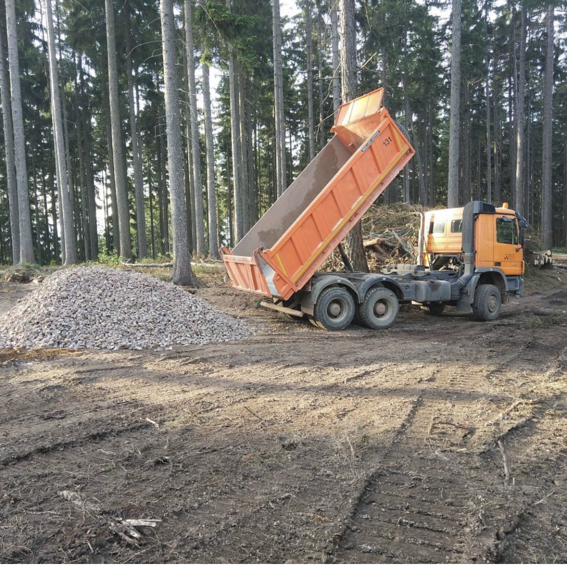 Martin Koblasa - Autodoprava a lesní práce foto 4