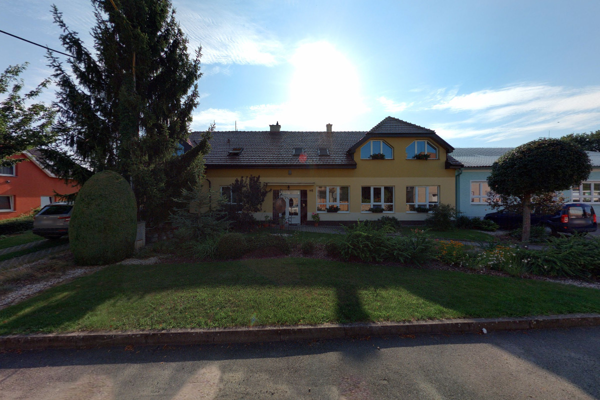 Měsíček a synové