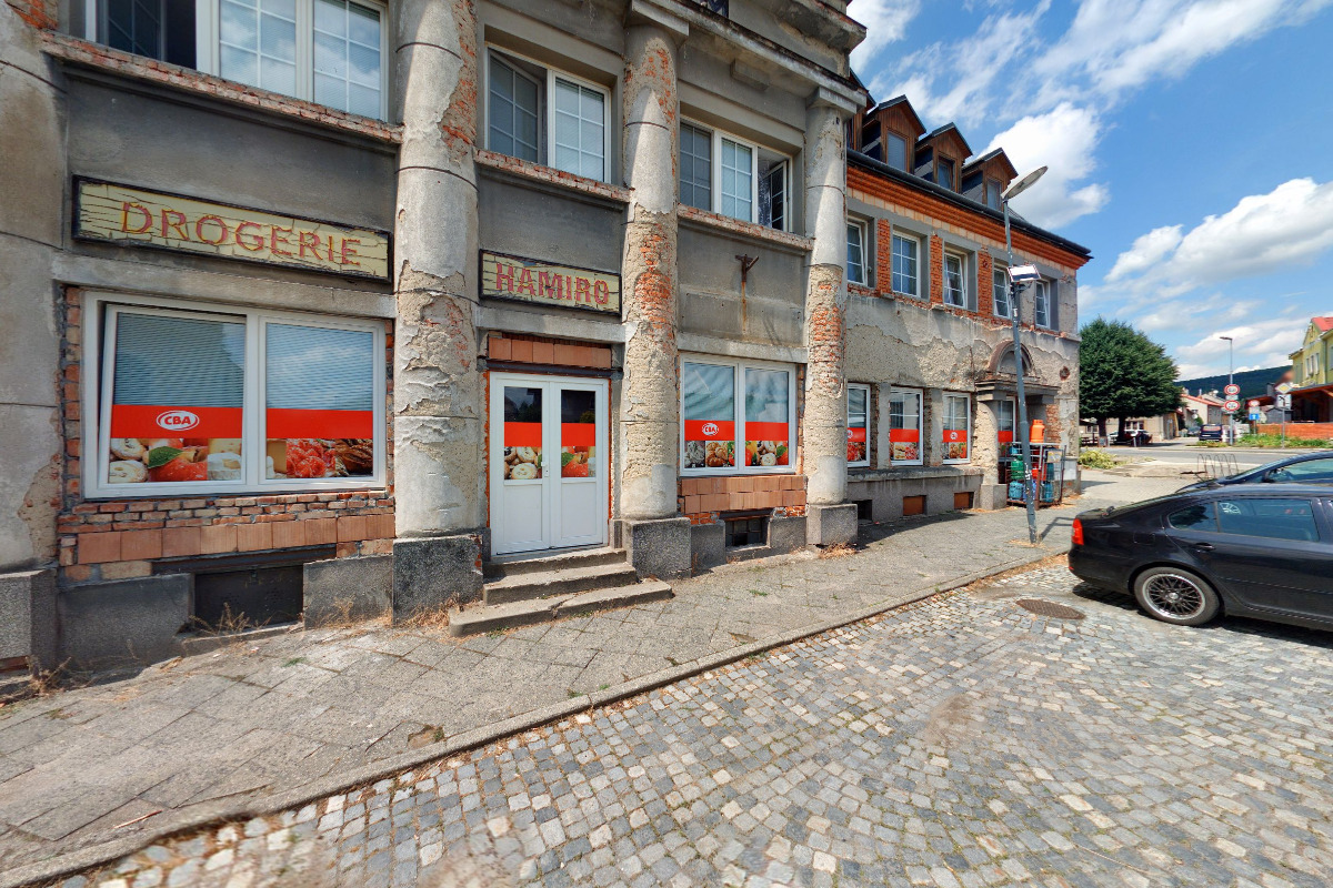 Hruška - HaMiRo foto 2