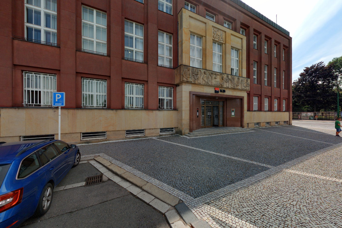 Bankomat Komerční banky foto 2