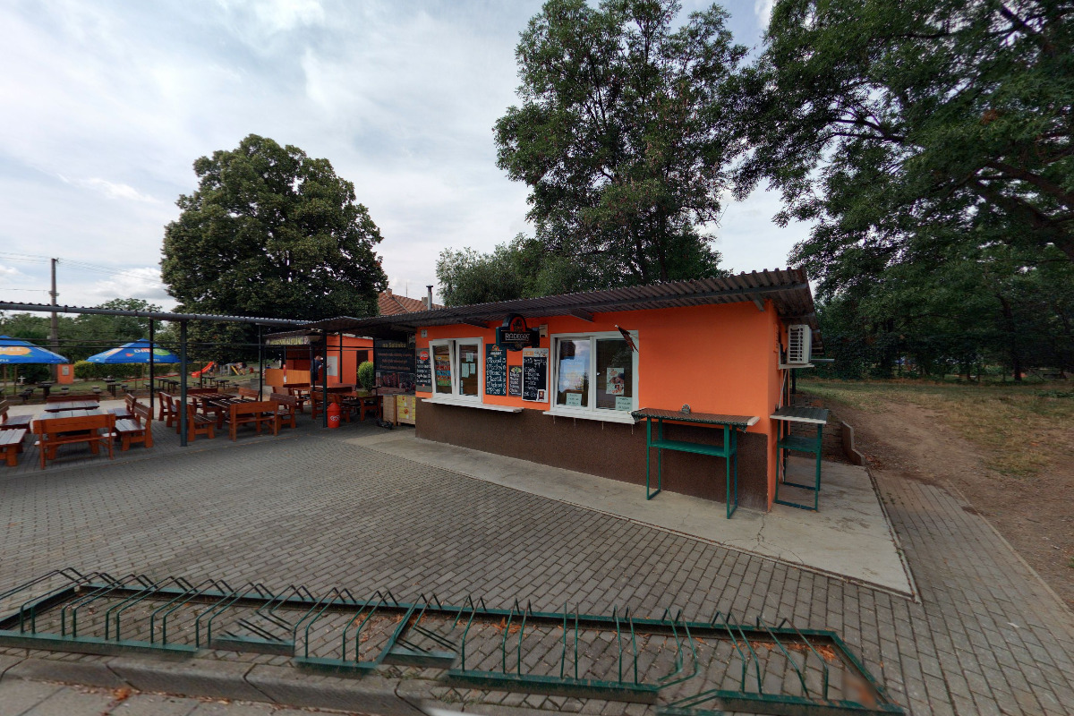 Občerstvení Na Splávku foto 3