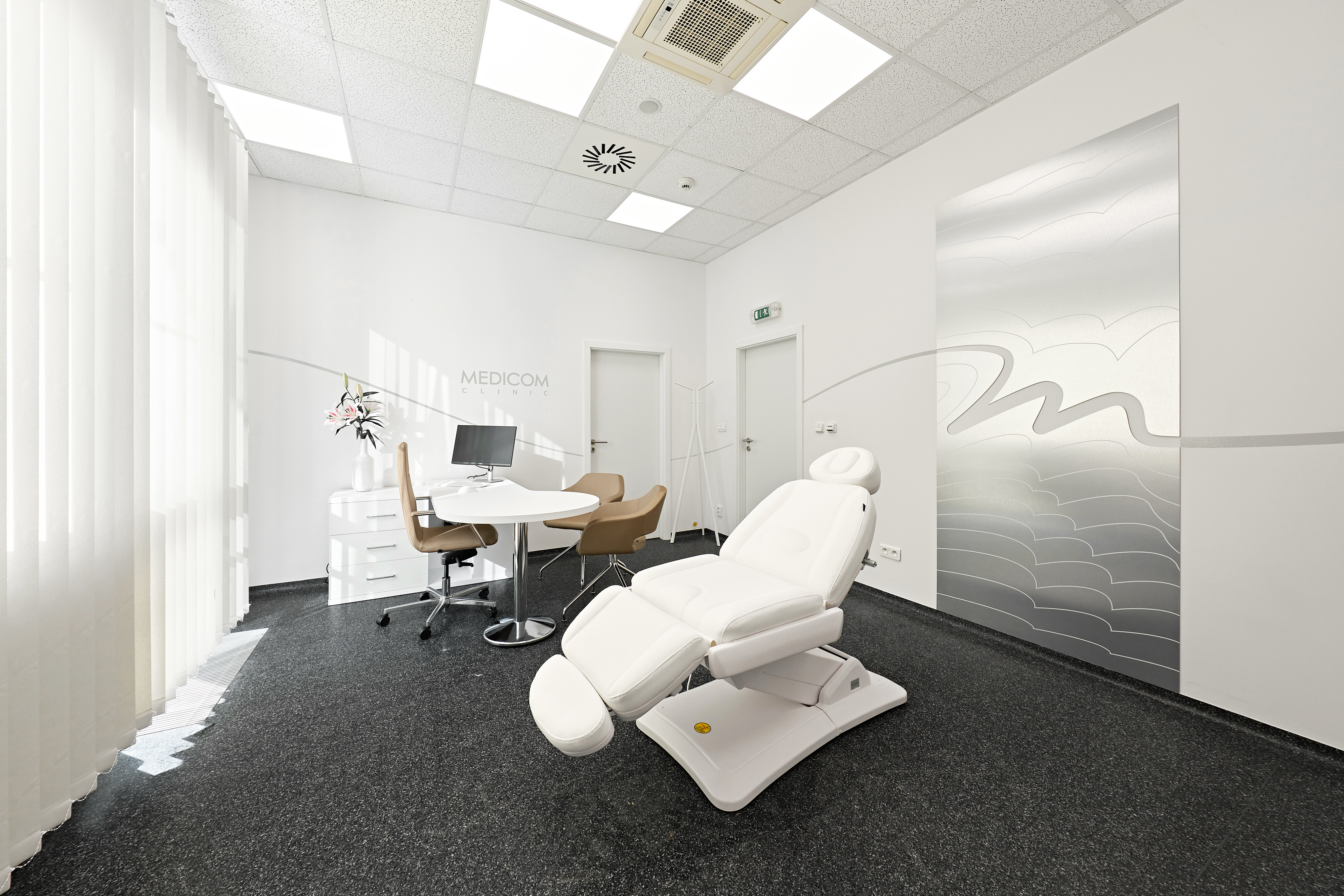 MEDICOM Clinic foto 4