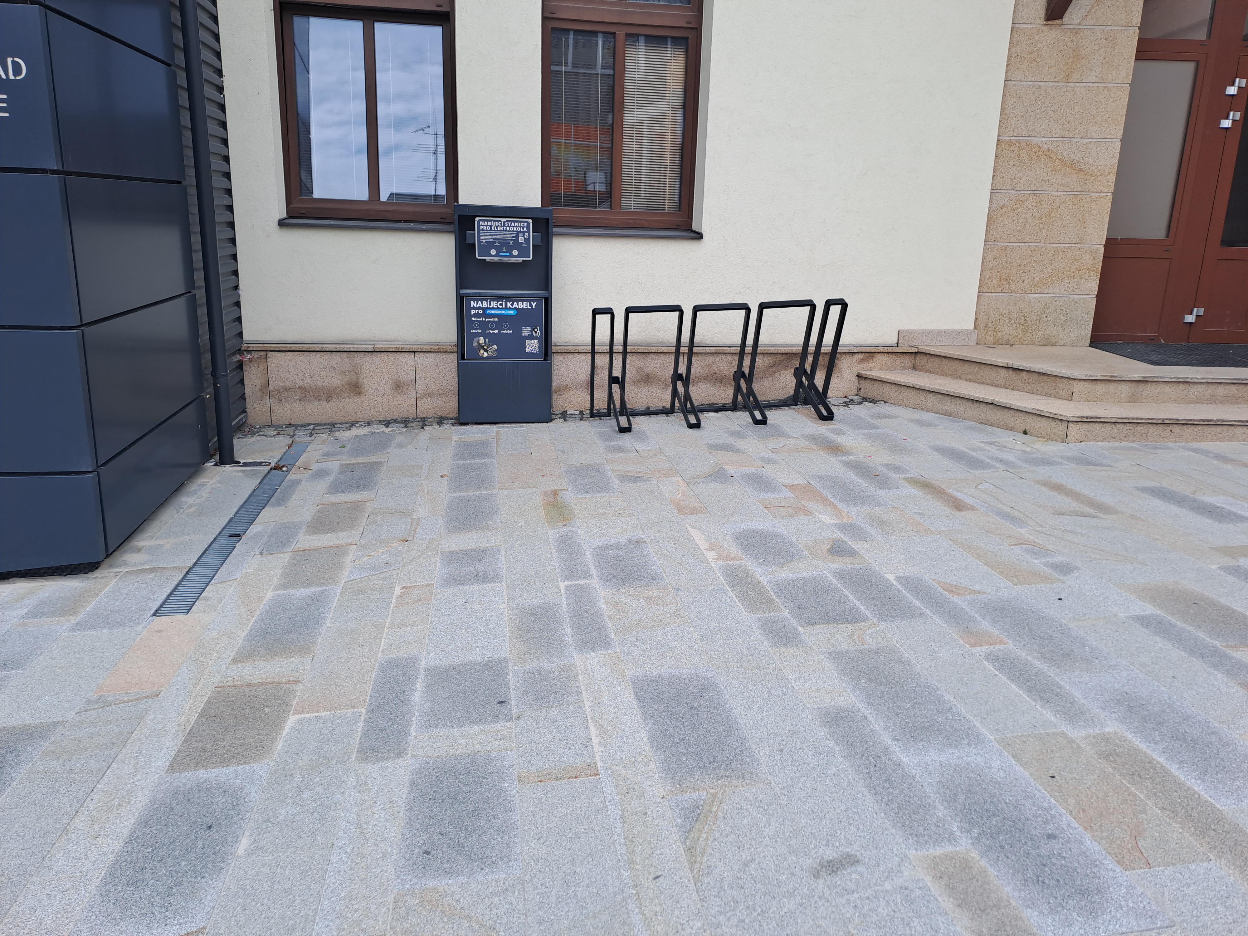 Nabíjecí stanice Obecní úřad Kozlovice