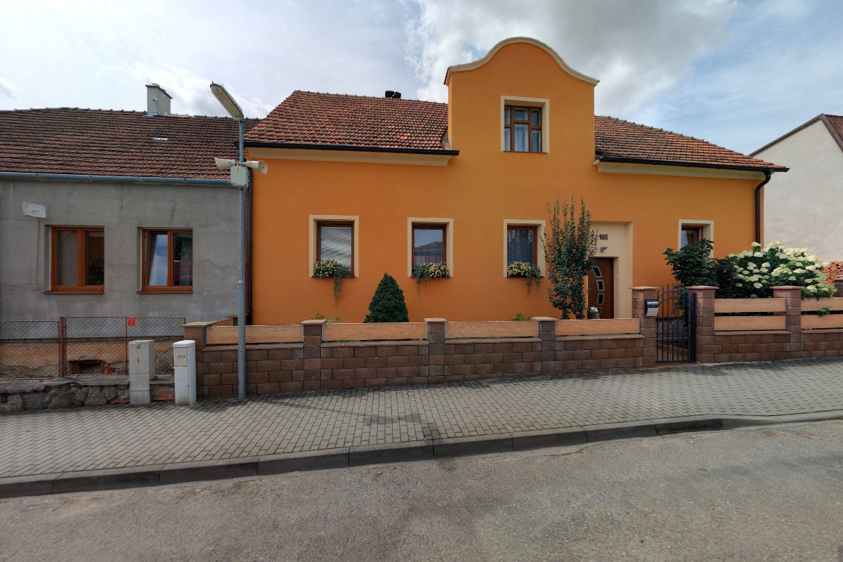 Ústřední kontrolní a zkušební ústav zemědělský foto 2