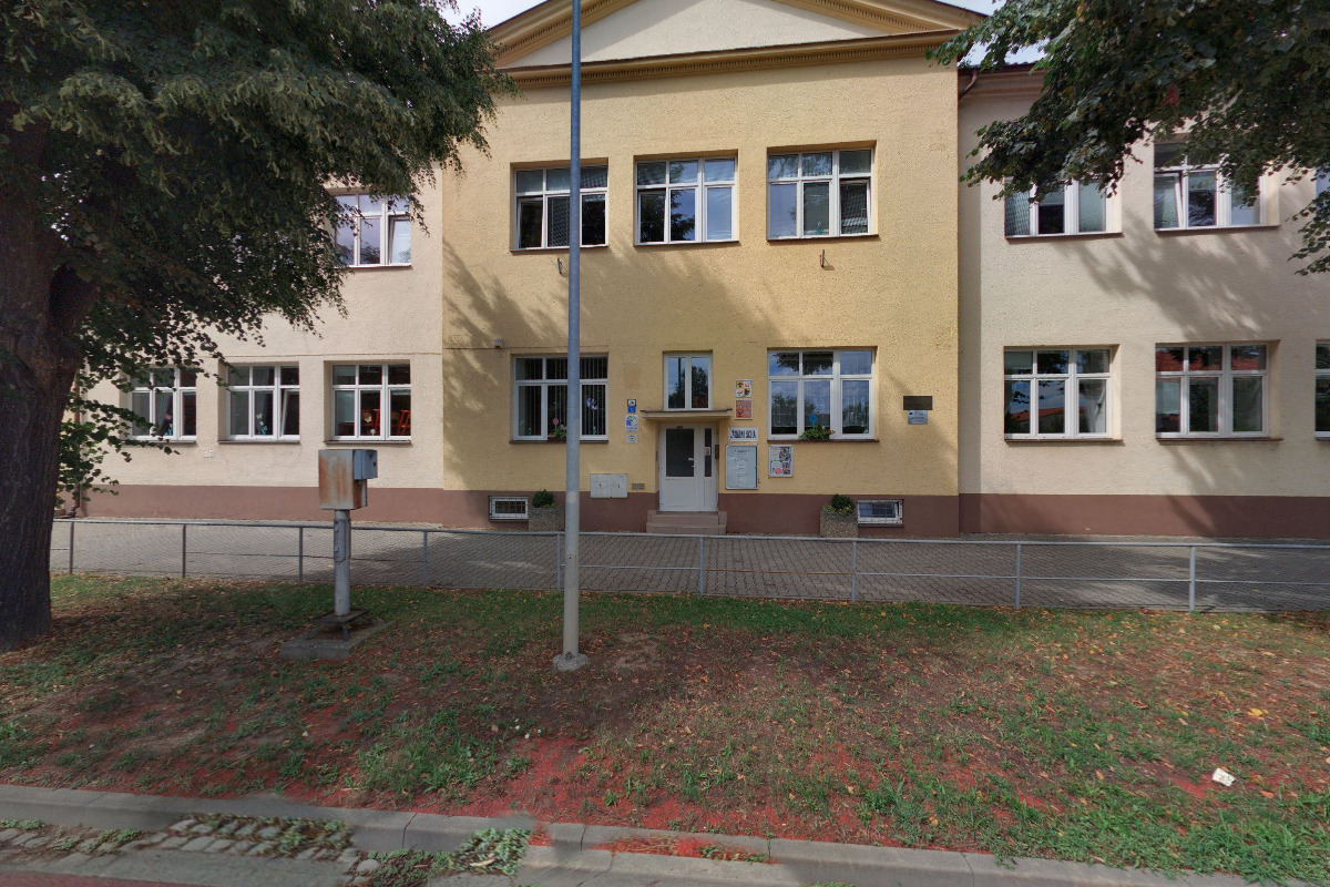 ZŠ Troubky