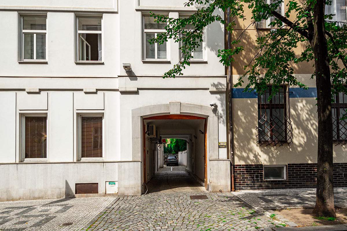 MR.PARKIT - Parking Hotel Ametyst