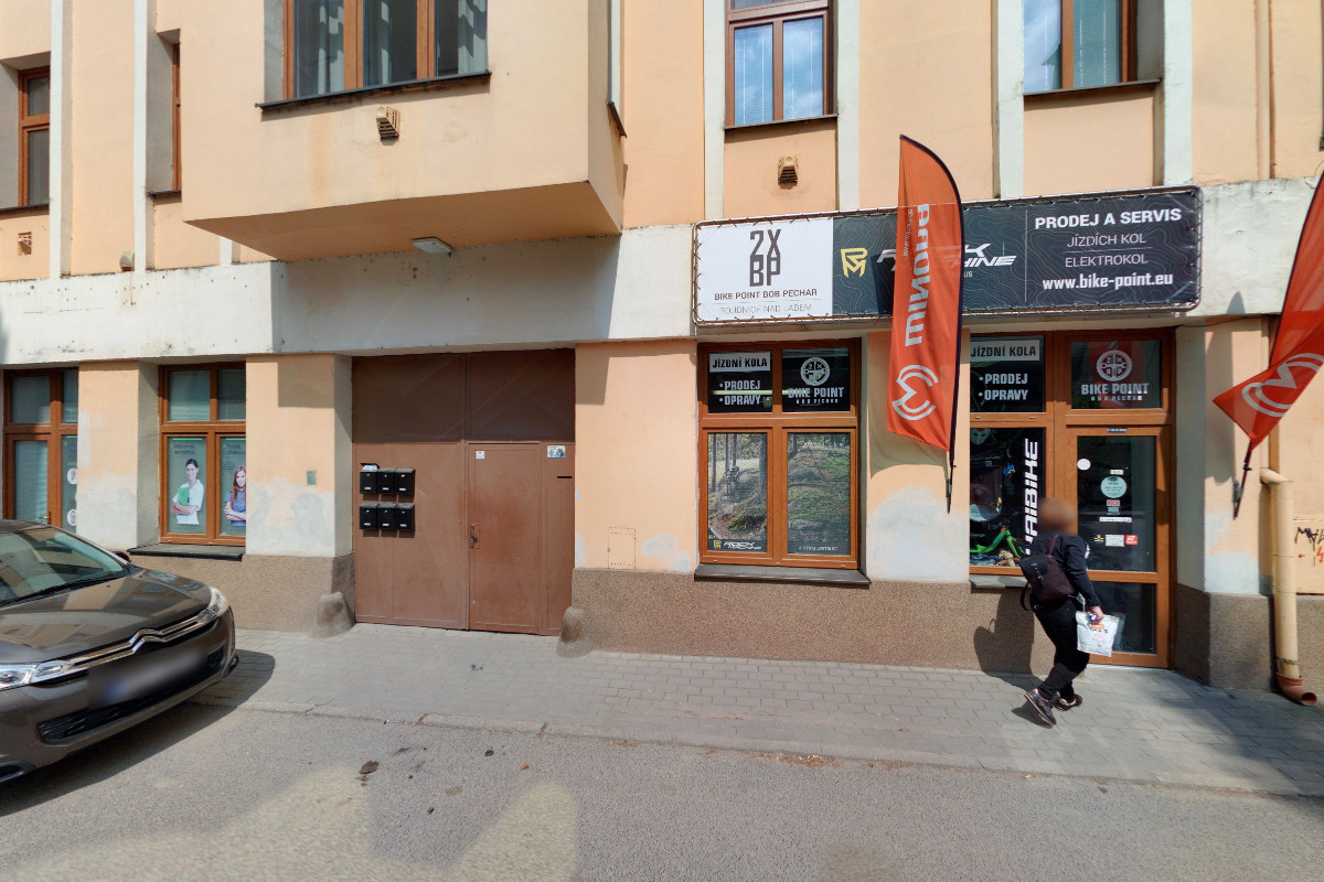 BIKE POINT - Bob Pechar