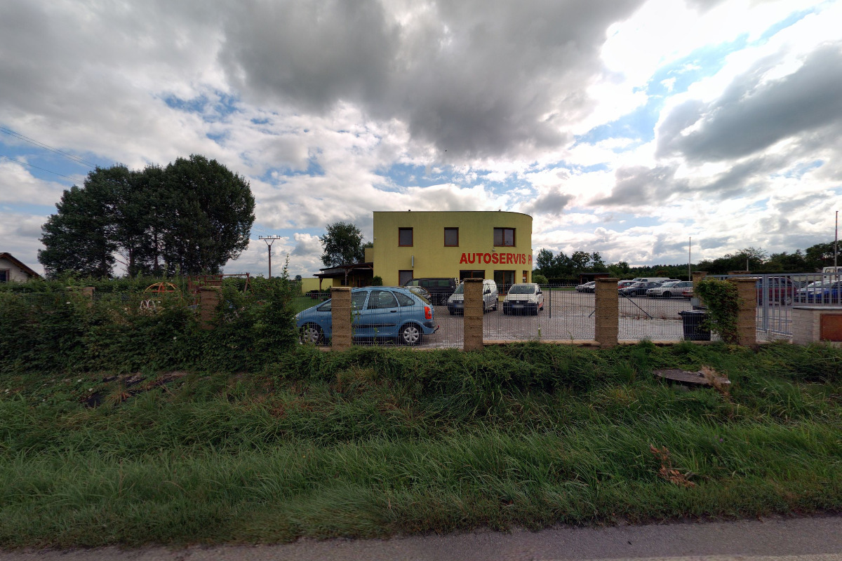 PNEUSERVIS AUTOSERVIS PETRÁŠ, s.r.o.