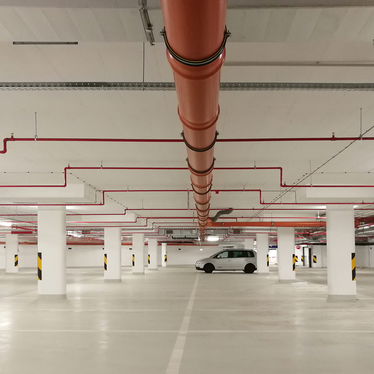 MR.PARKIT - Parking Rustonka Sokolovská 115a foto 4