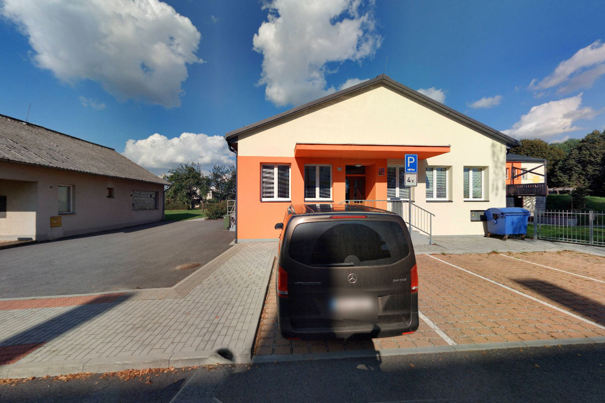 ZŠ a MŠ Jarošov nad Nežárkou foto 2