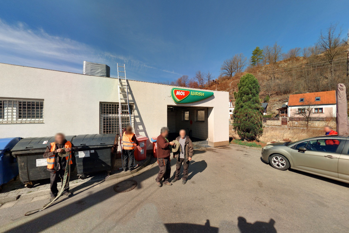 Automyčka MOL foto 1