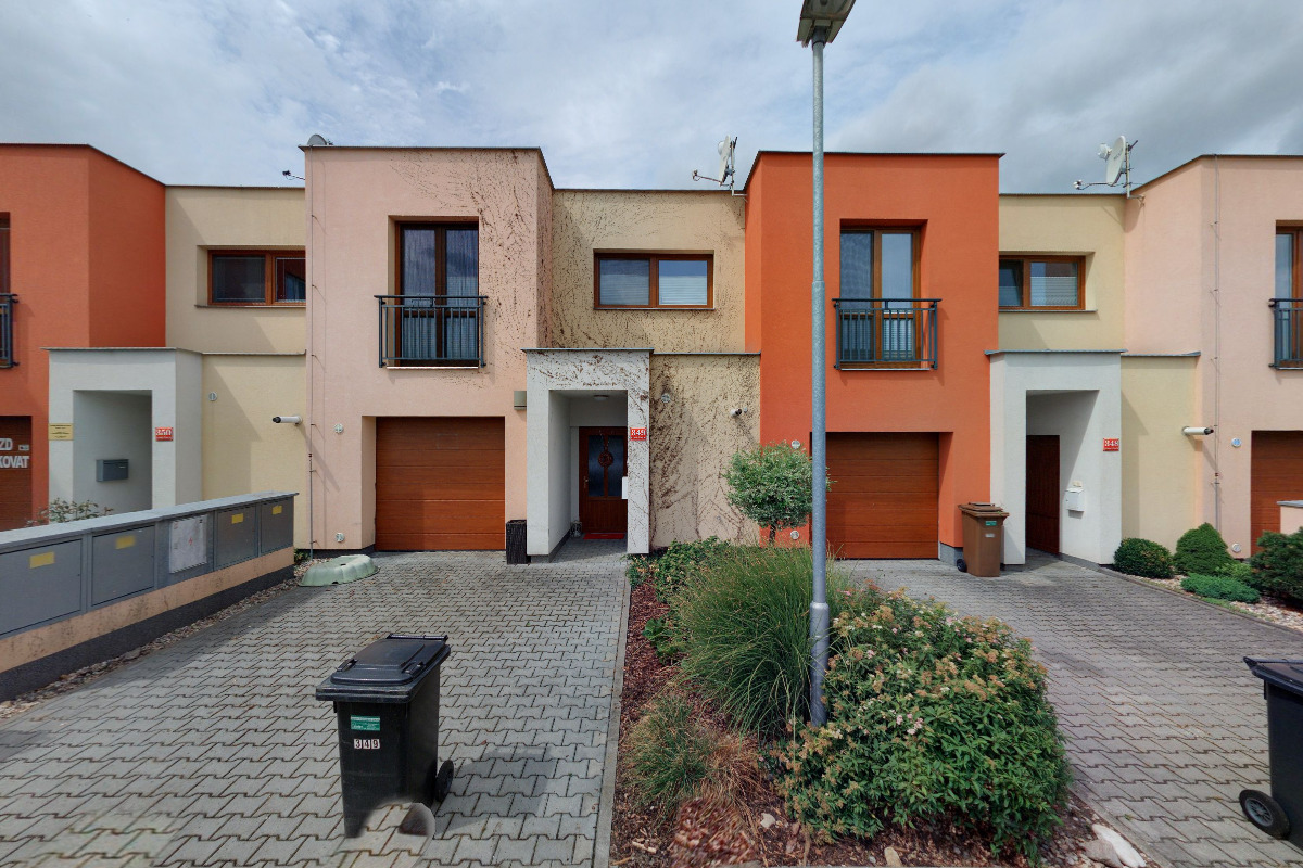 Lucie Robins - Přirozený rozvoj osobnosti foto 2