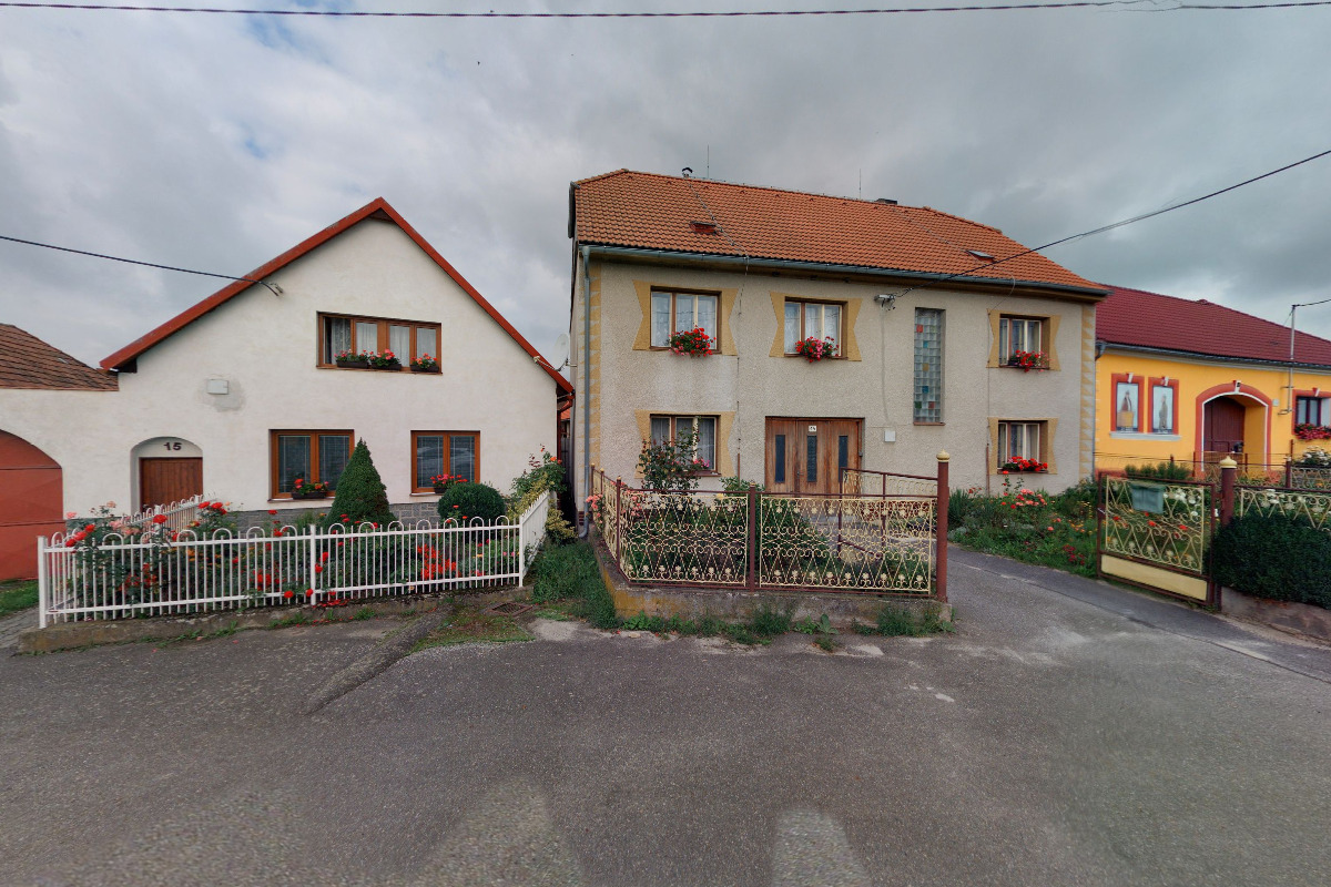 Jaroslava ČUŽNOVÁ